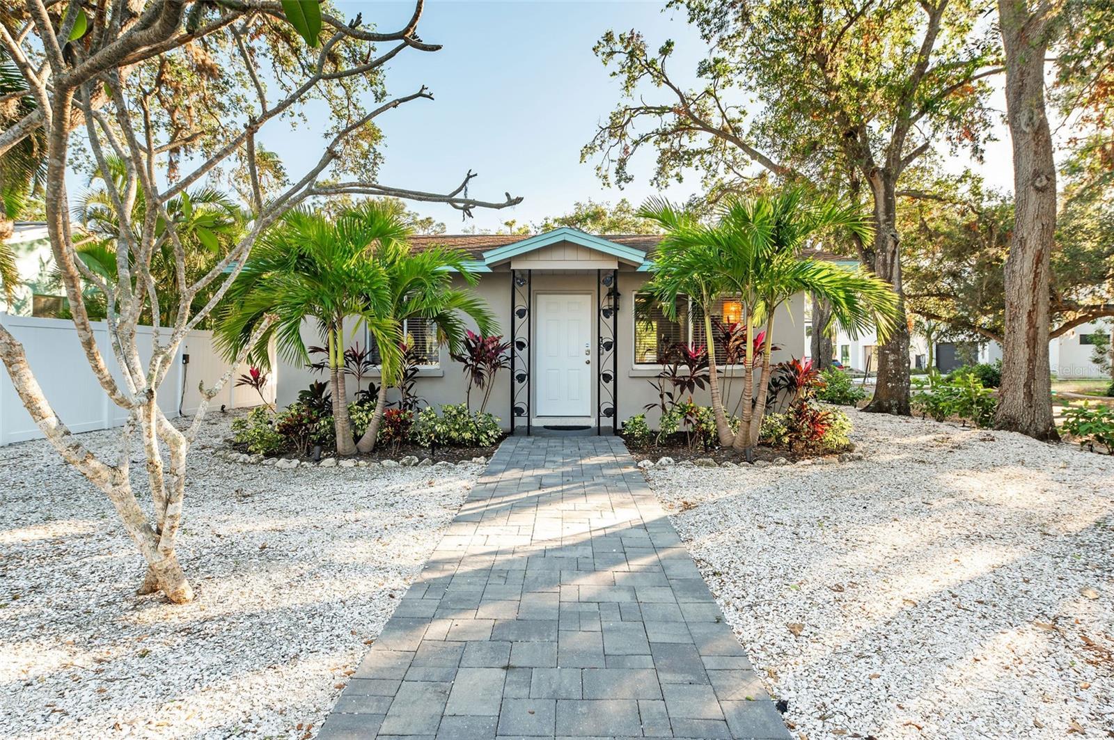 1704 Wisconsin, Sarasota, FL 34239