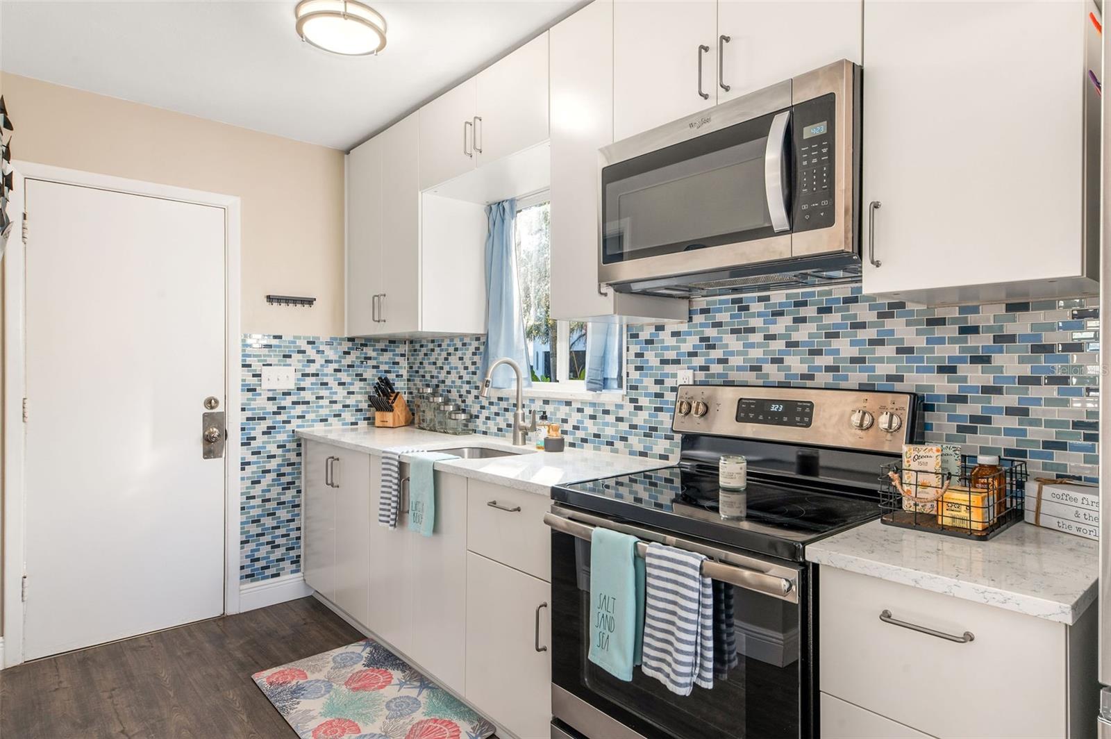1704 Wisconsin, Sarasota, FL 34239