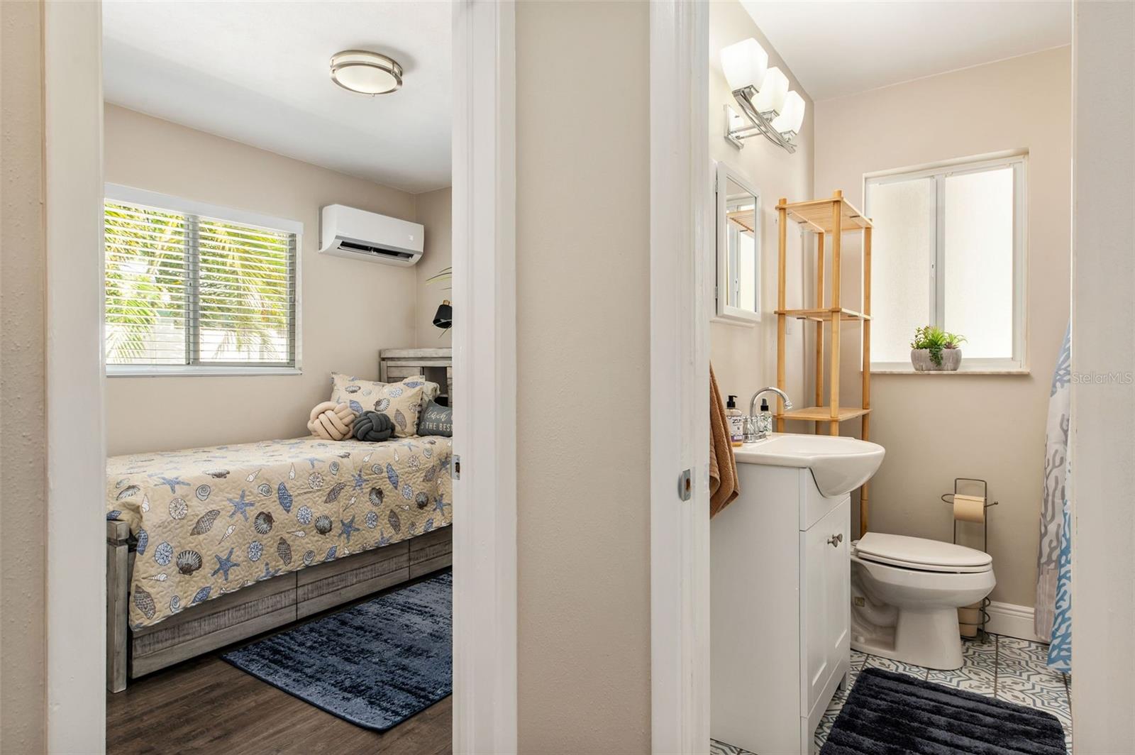 1704 Wisconsin, Sarasota, FL 34239