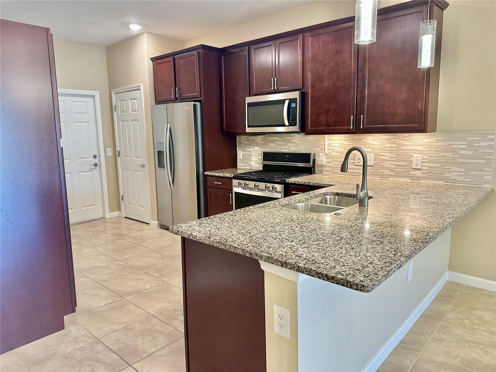 17631 Camden, Bradenton, FL 34202