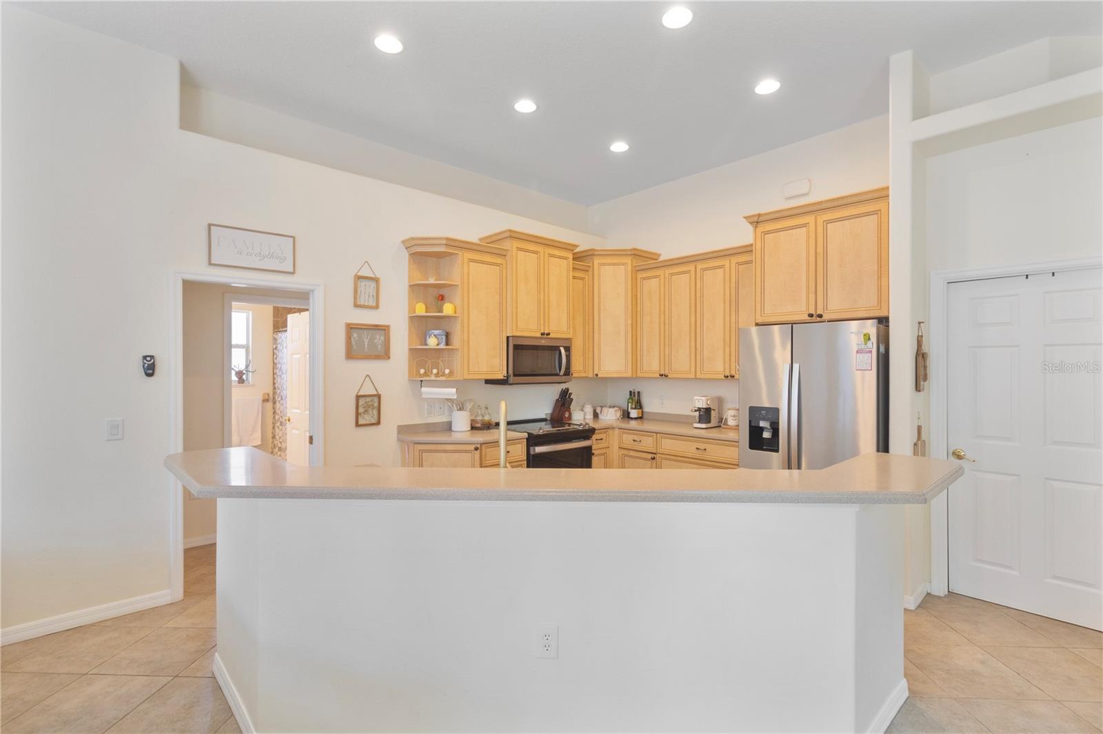 6603 Lapidus, North Port, FL 34291