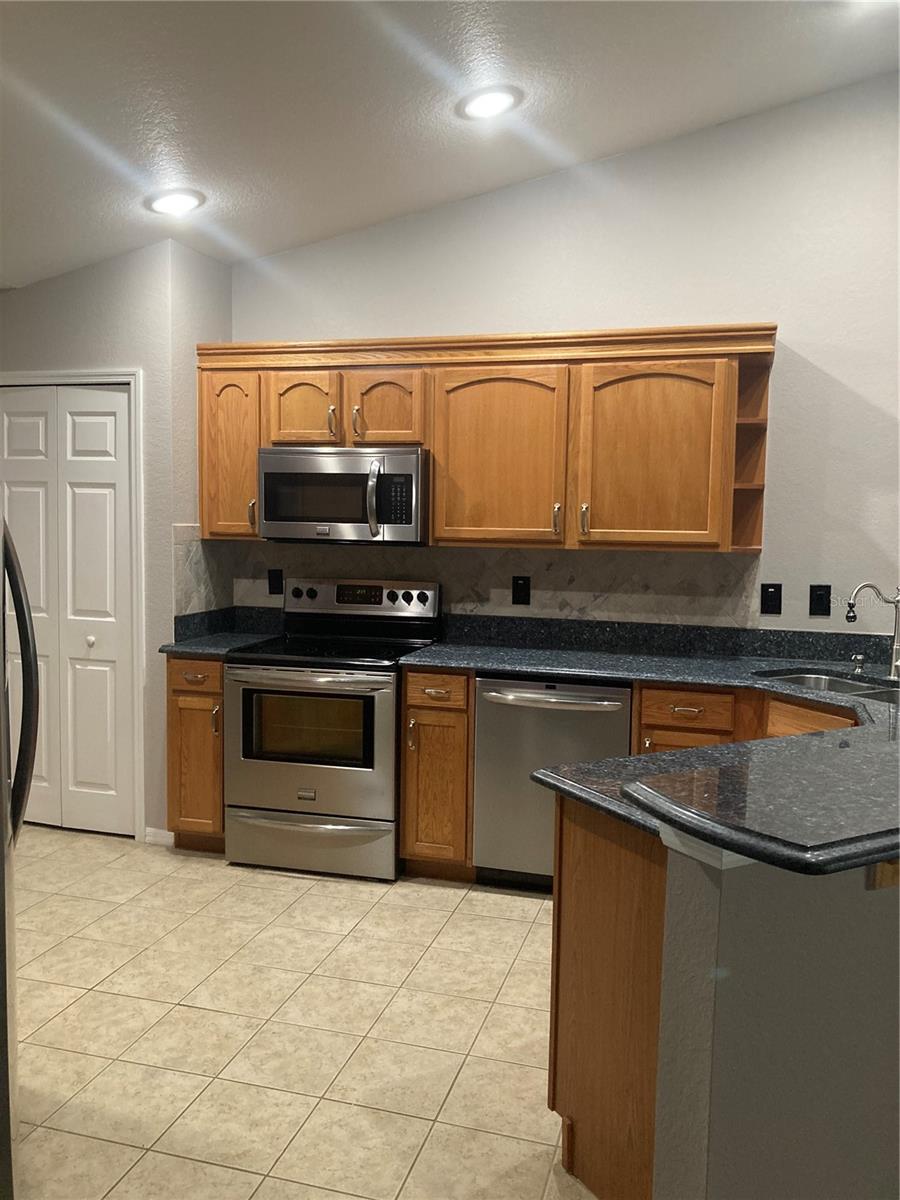 1819 Hammocks Unit 1819, Lutz, FL 33549