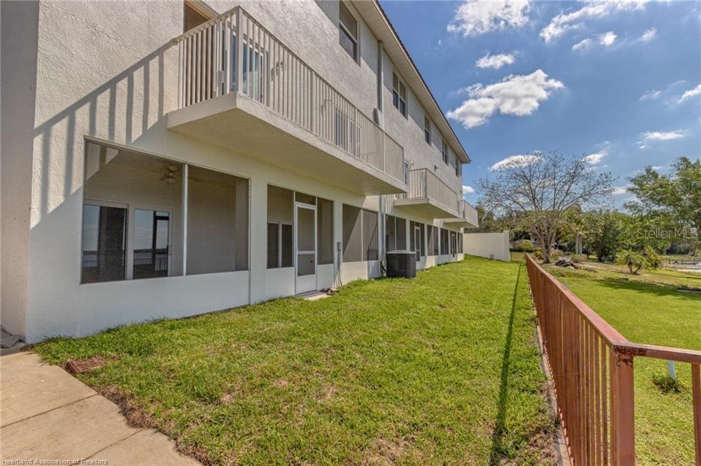 1942 Oasis Unit 1942, Sebring, FL 33870