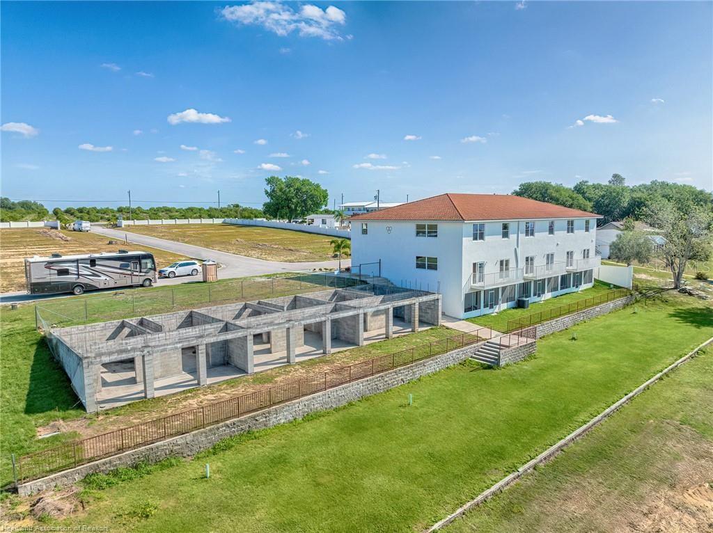 1942 Oasis Unit 1942, Sebring, FL 33870
