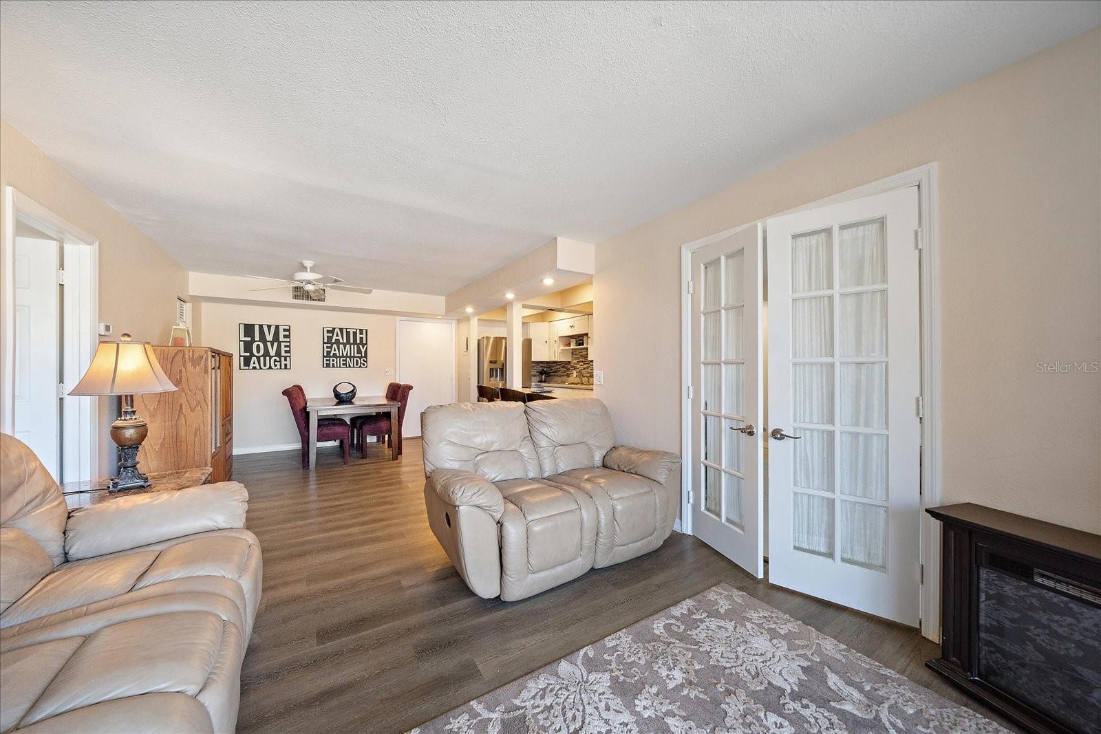 519 Albee Farm Unit 111, Venice, FL 34285