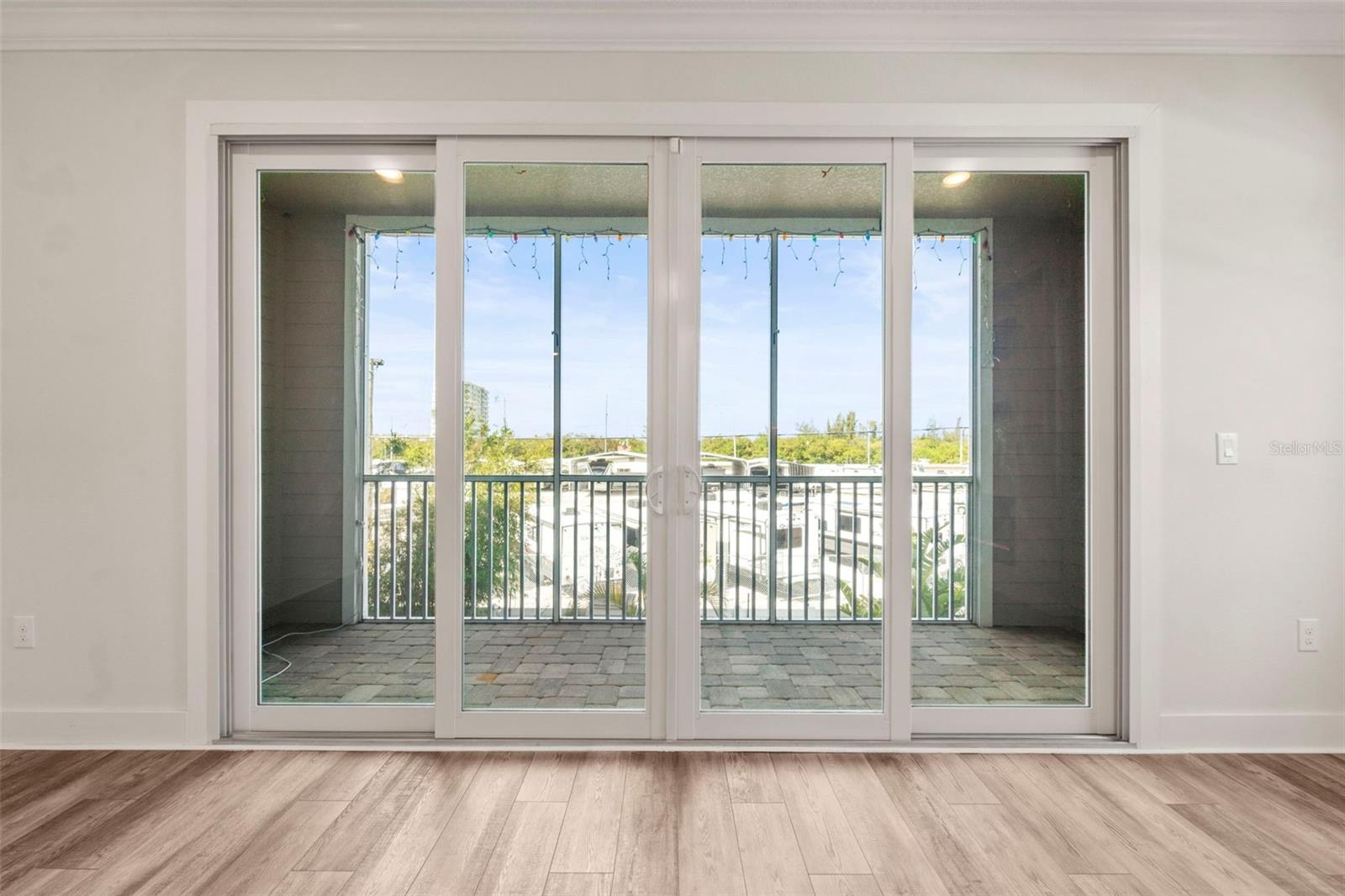 1299 Savona, St Petersburg, FL 33702