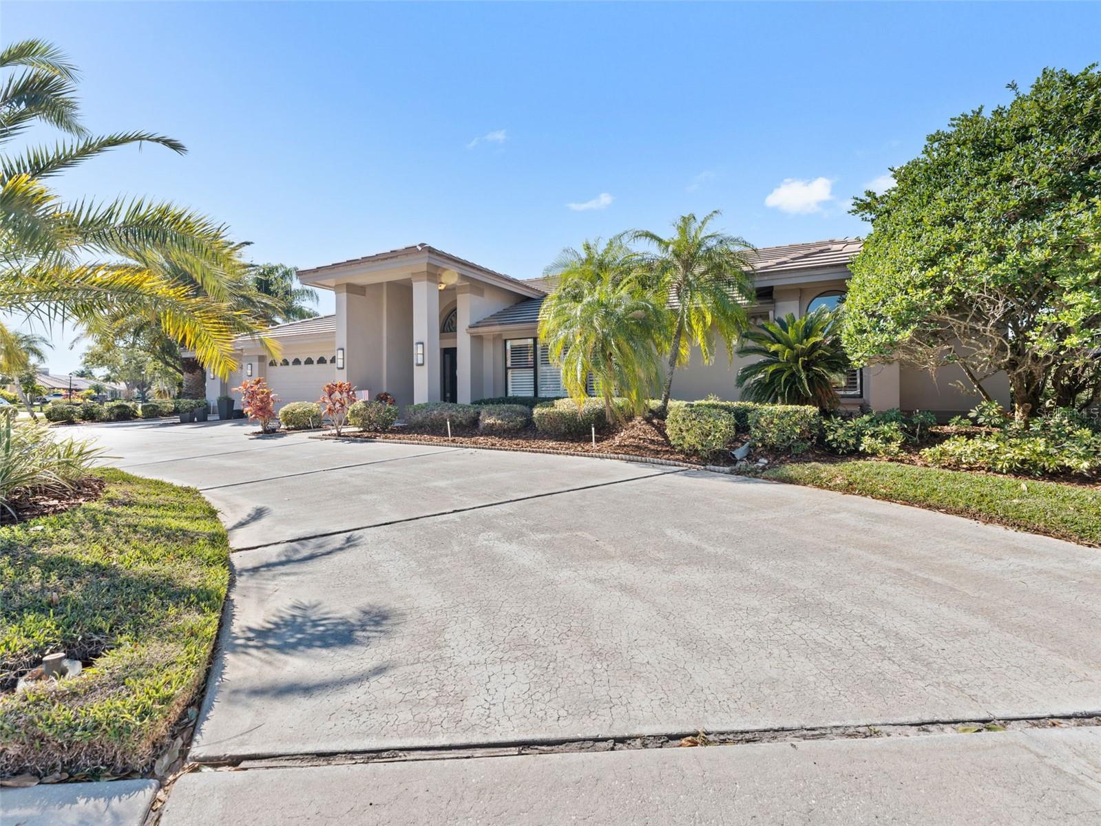 4830 Longwater, Tampa, FL 33615