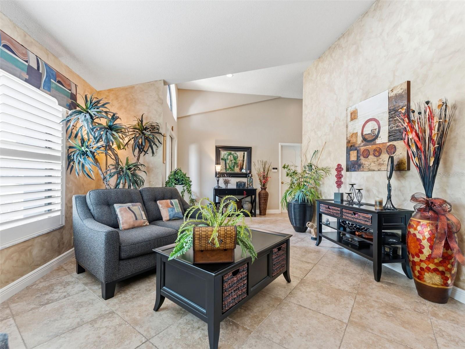 4830 Longwater, Tampa, FL 33615