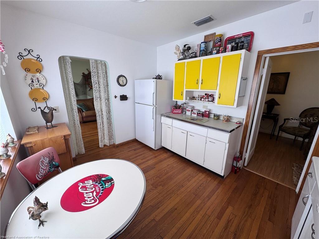930 Main, Avon Park, FL 33825