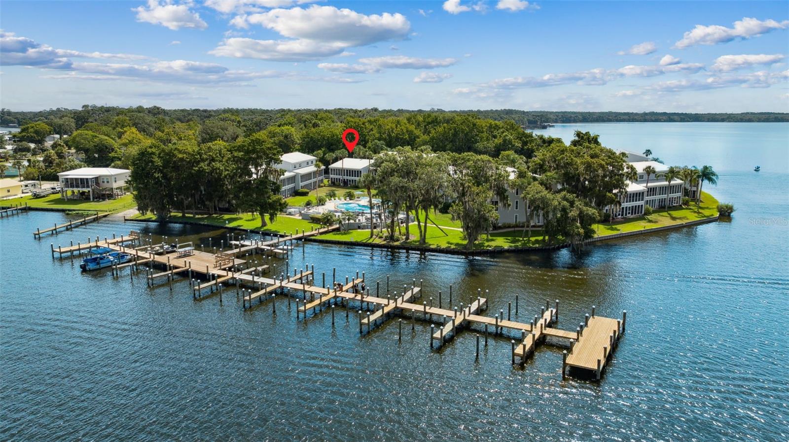 210 River Bend Unit B, Welaka, FL 32193