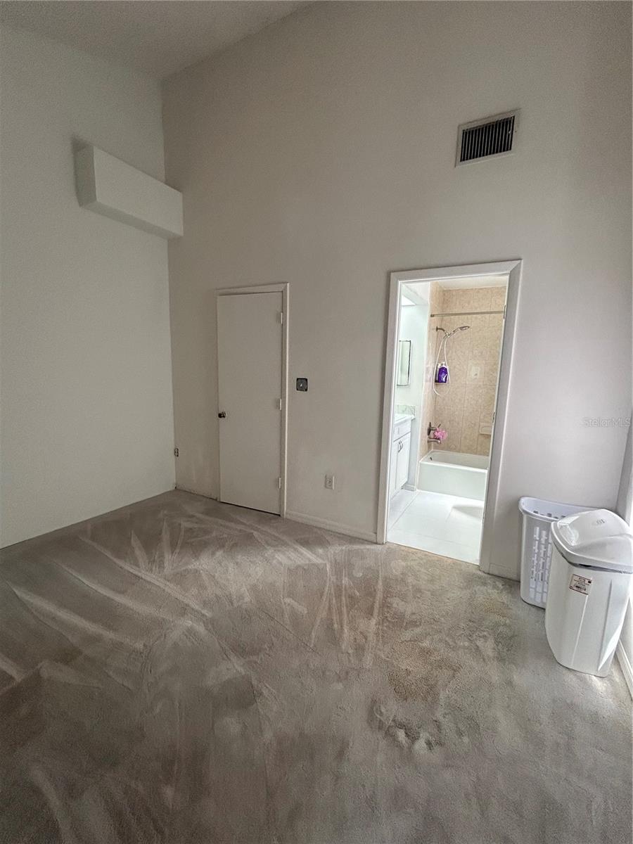 6515 Mauna Loa, Sarasota, FL 34241