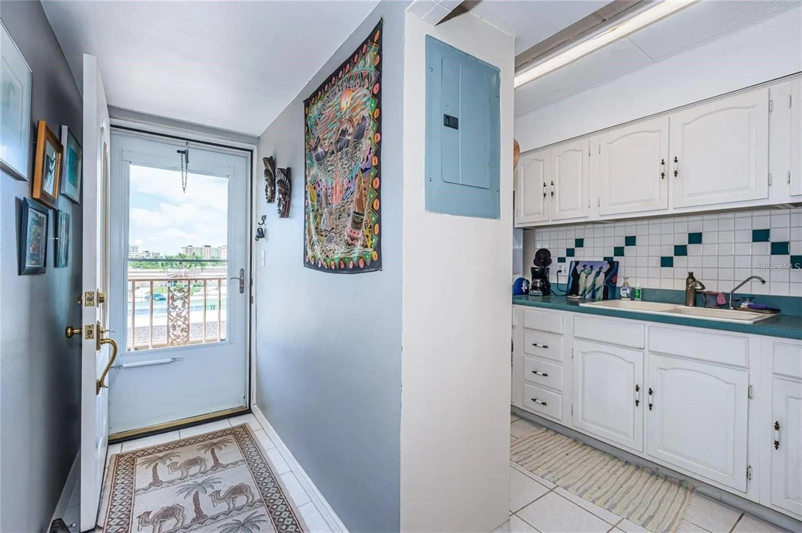1 Boca Ciega Point Unit 314, St Petersburg, FL 33708