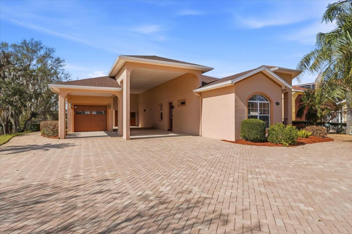 548 Meandering, Polk City, FL 33868