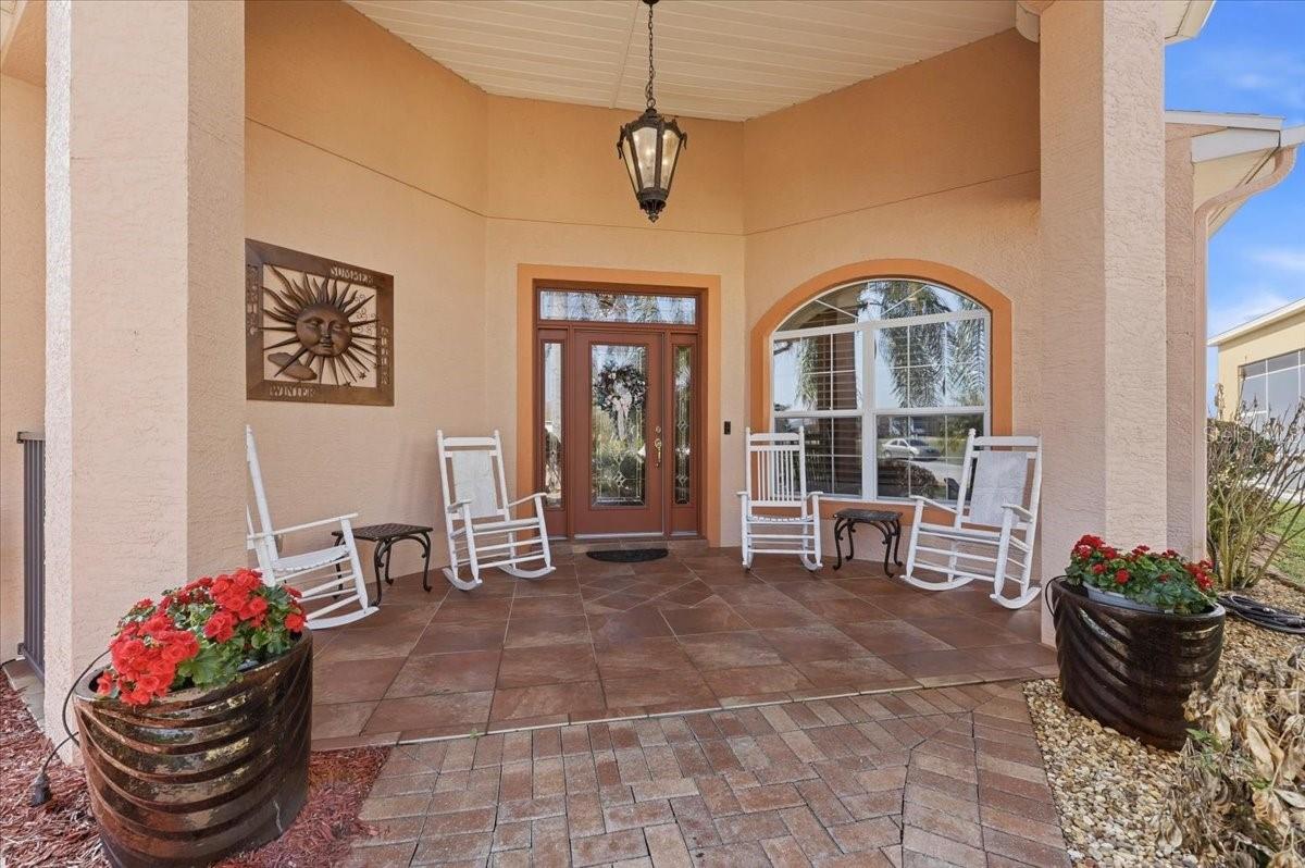 548 Meandering, Polk City, FL 33868