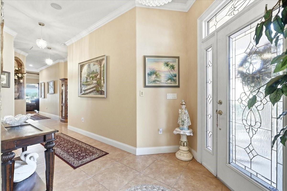 548 Meandering, Polk City, FL 33868