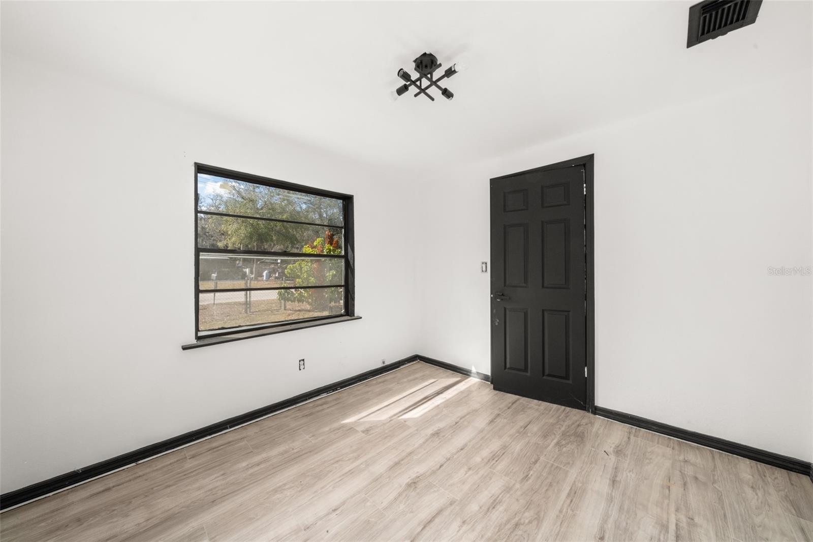 1628 Wightman, Sebring, FL 33870