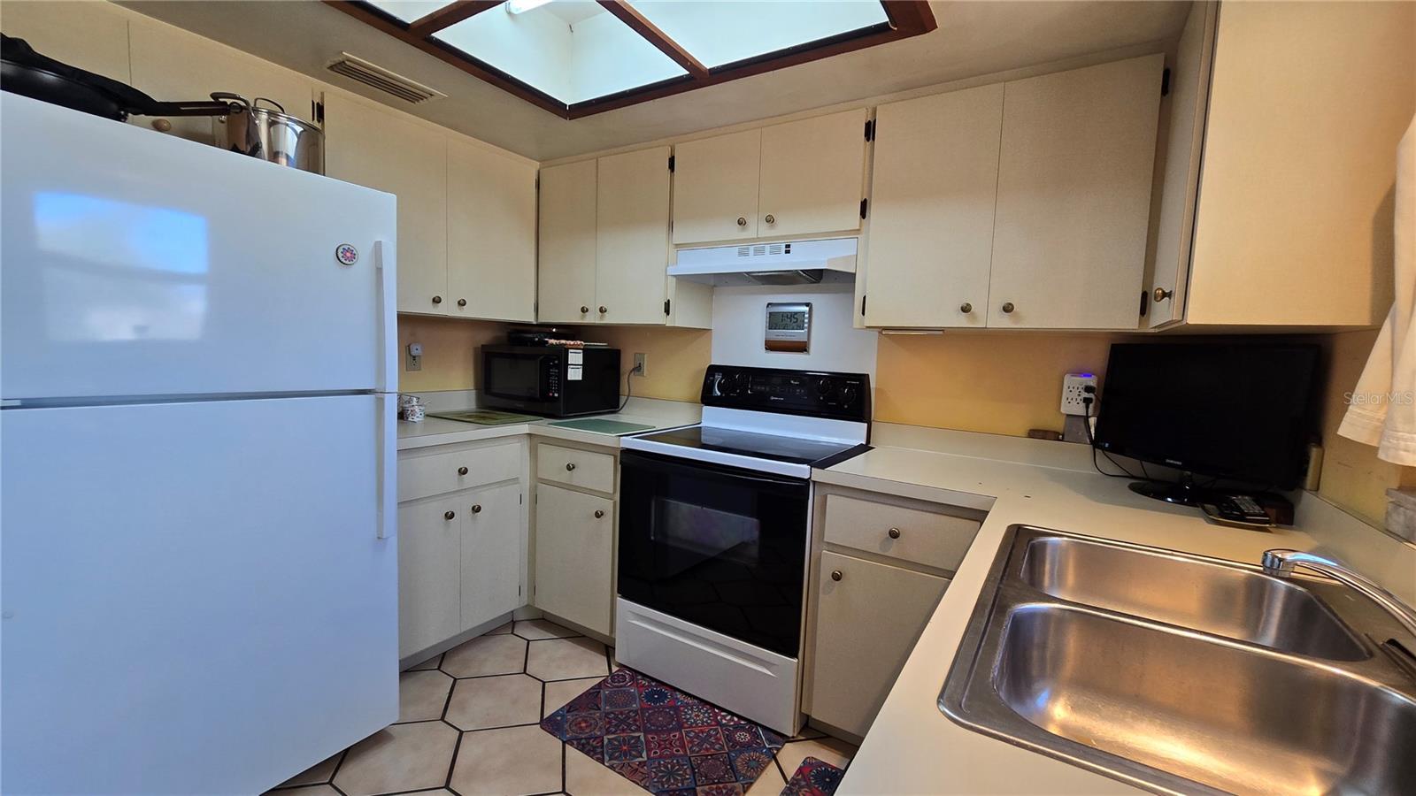 4628 Ashberry, Sarasota, FL 34234