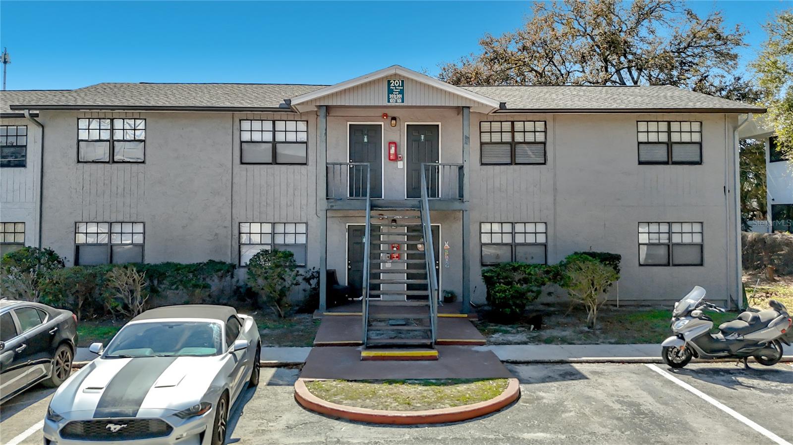 201 Pine Violet Unit 201, Tampa, FL 33612