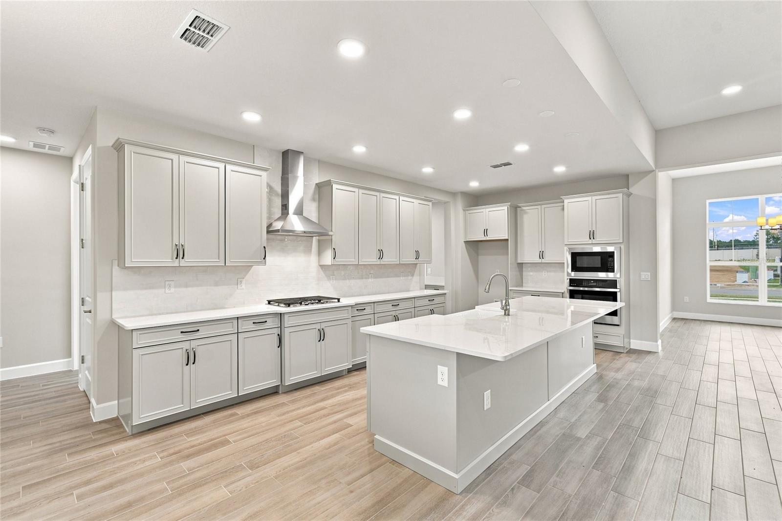3177 Wolf Lake, Apopka, FL 32712