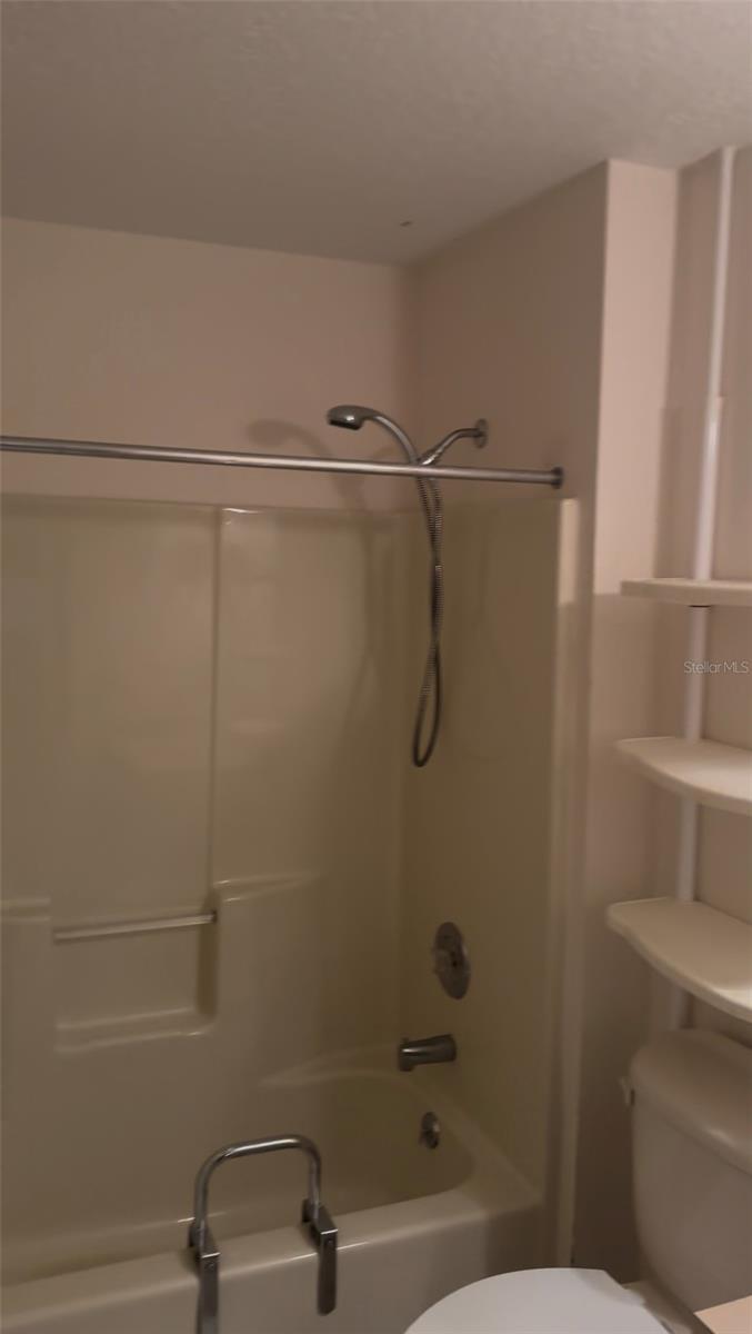 9945 County Road 235a, Wildwood, FL 34785