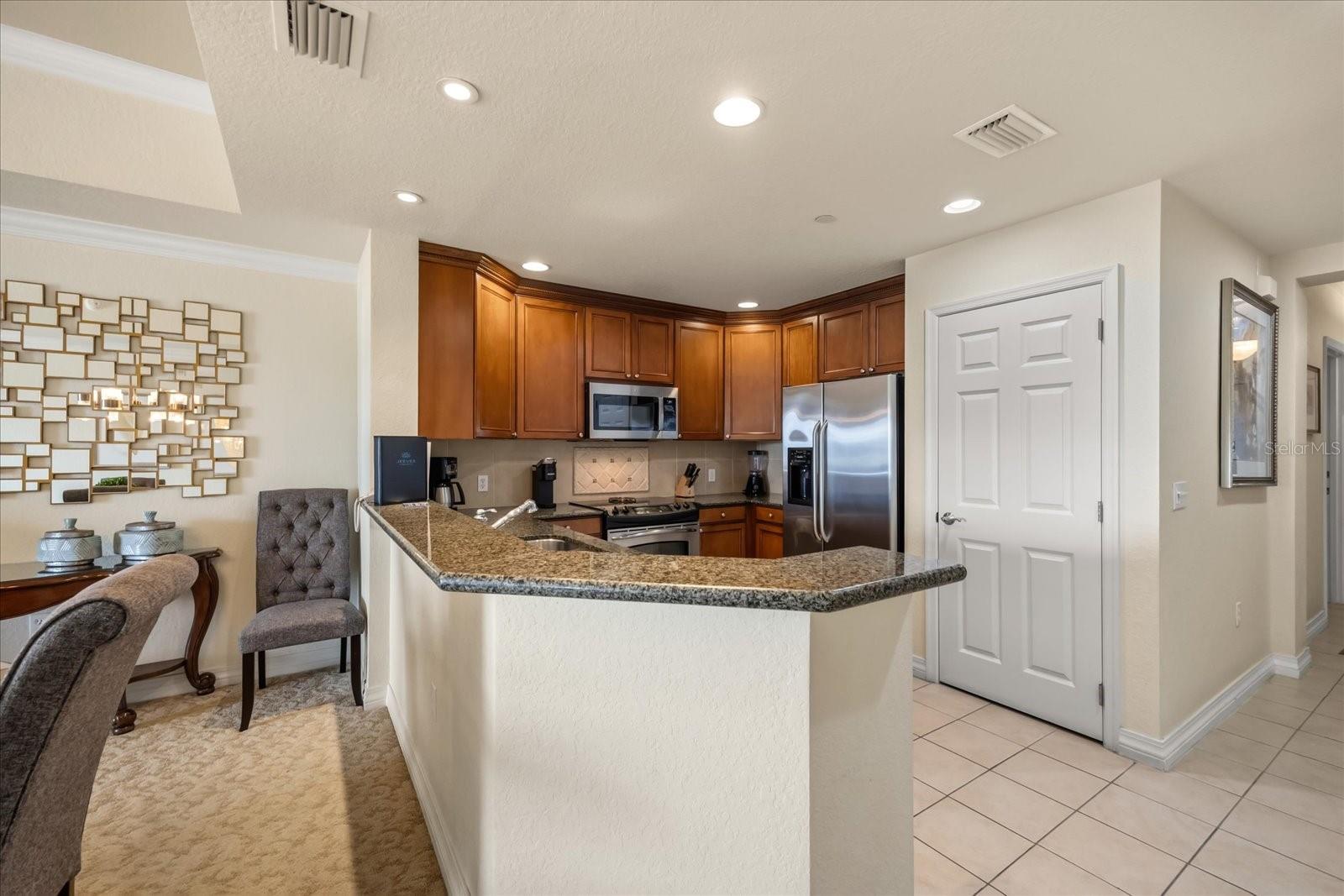 1114 Sunset View Unit 402, Reunion, FL 34747