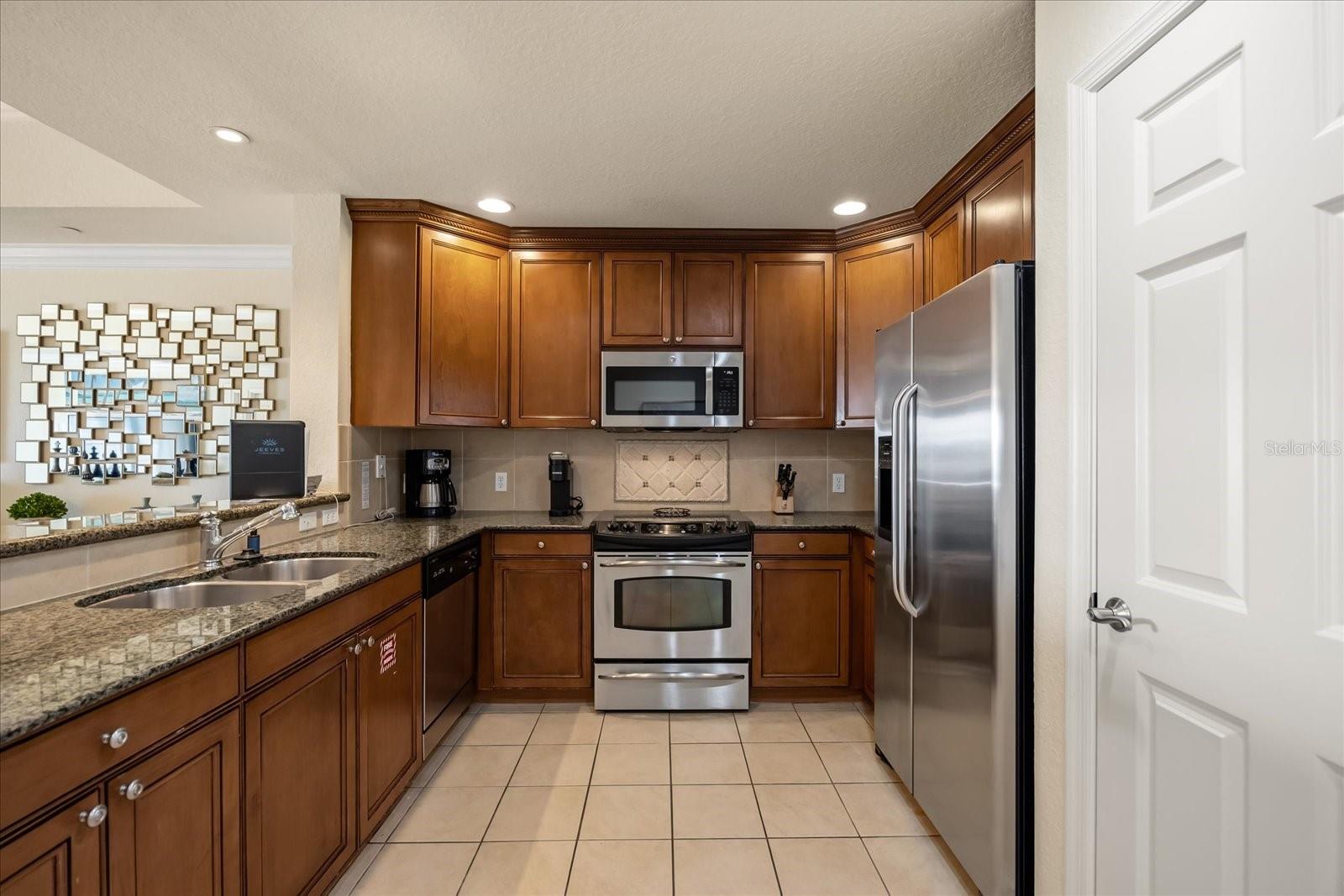 1114 Sunset View Unit 402, Reunion, FL 34747