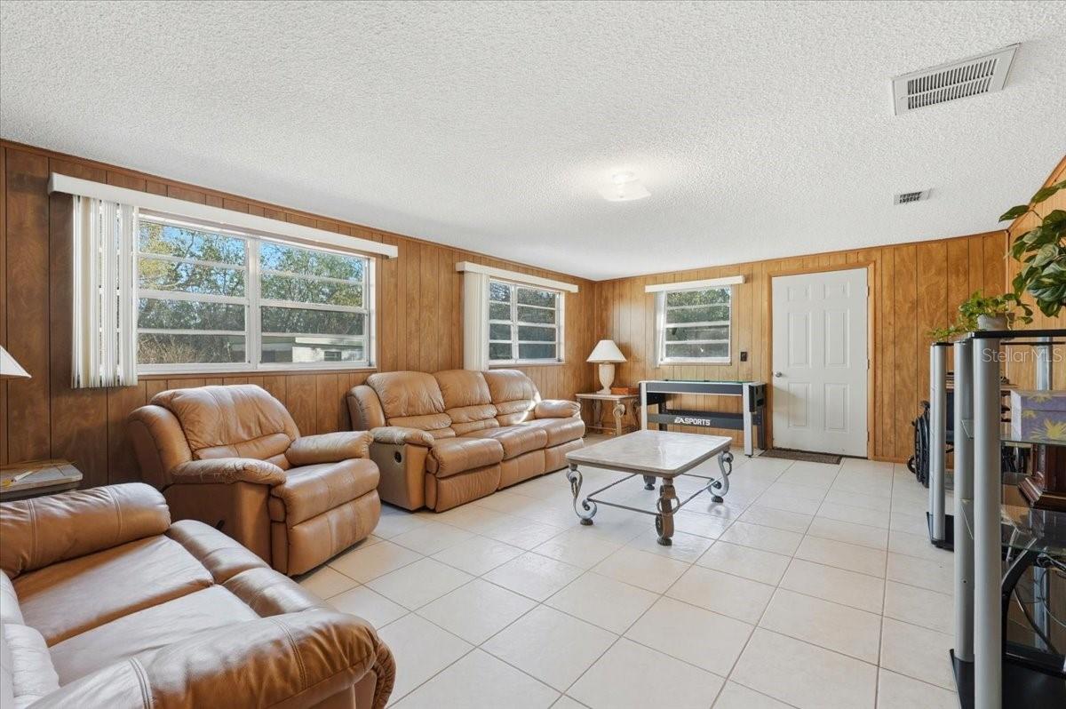111 Sunset, Winter Haven, FL 33881
