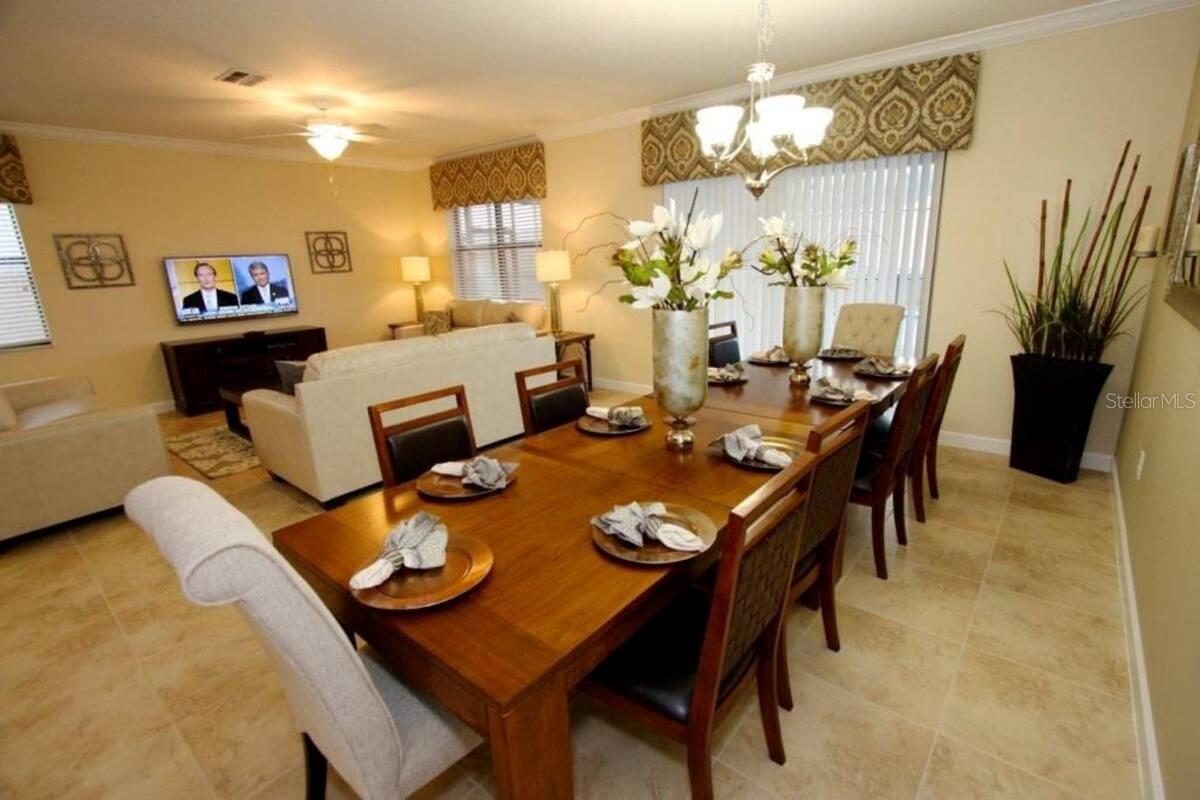 1524 Moon Valley, Davenport, FL 33896