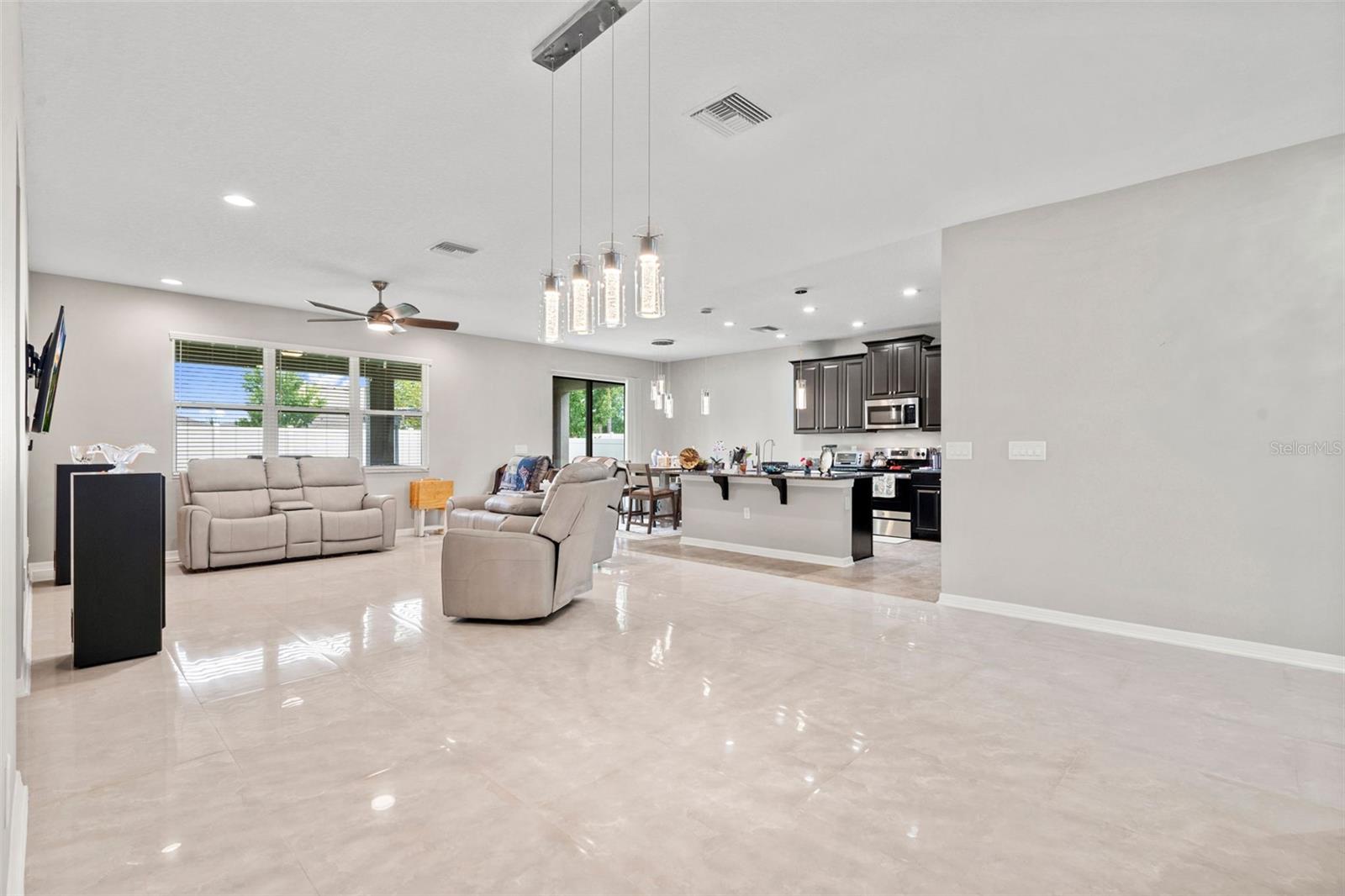 18565 Obregan, Spring Hill, FL 34610