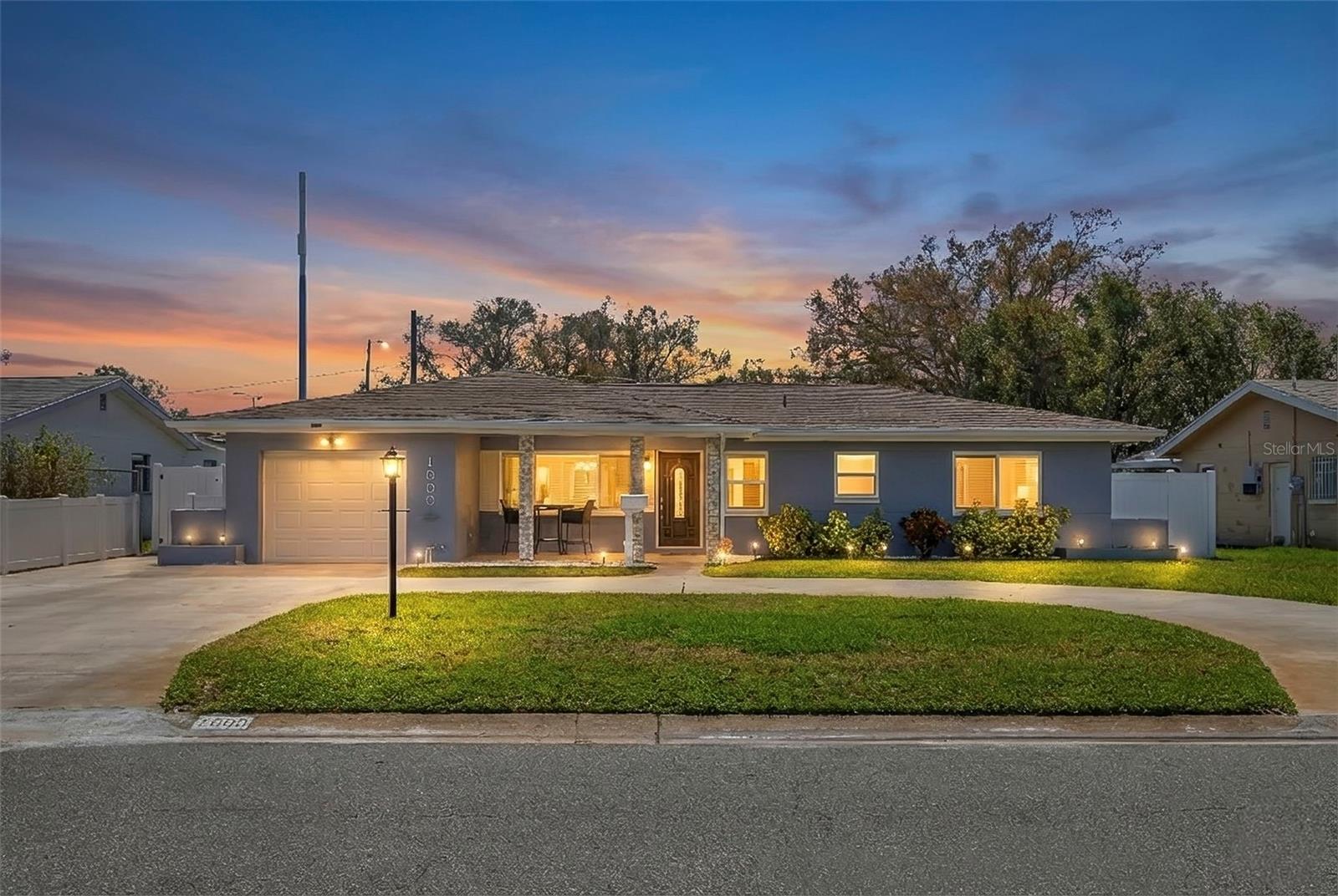 1000 59th, St Petersburg, FL 33705