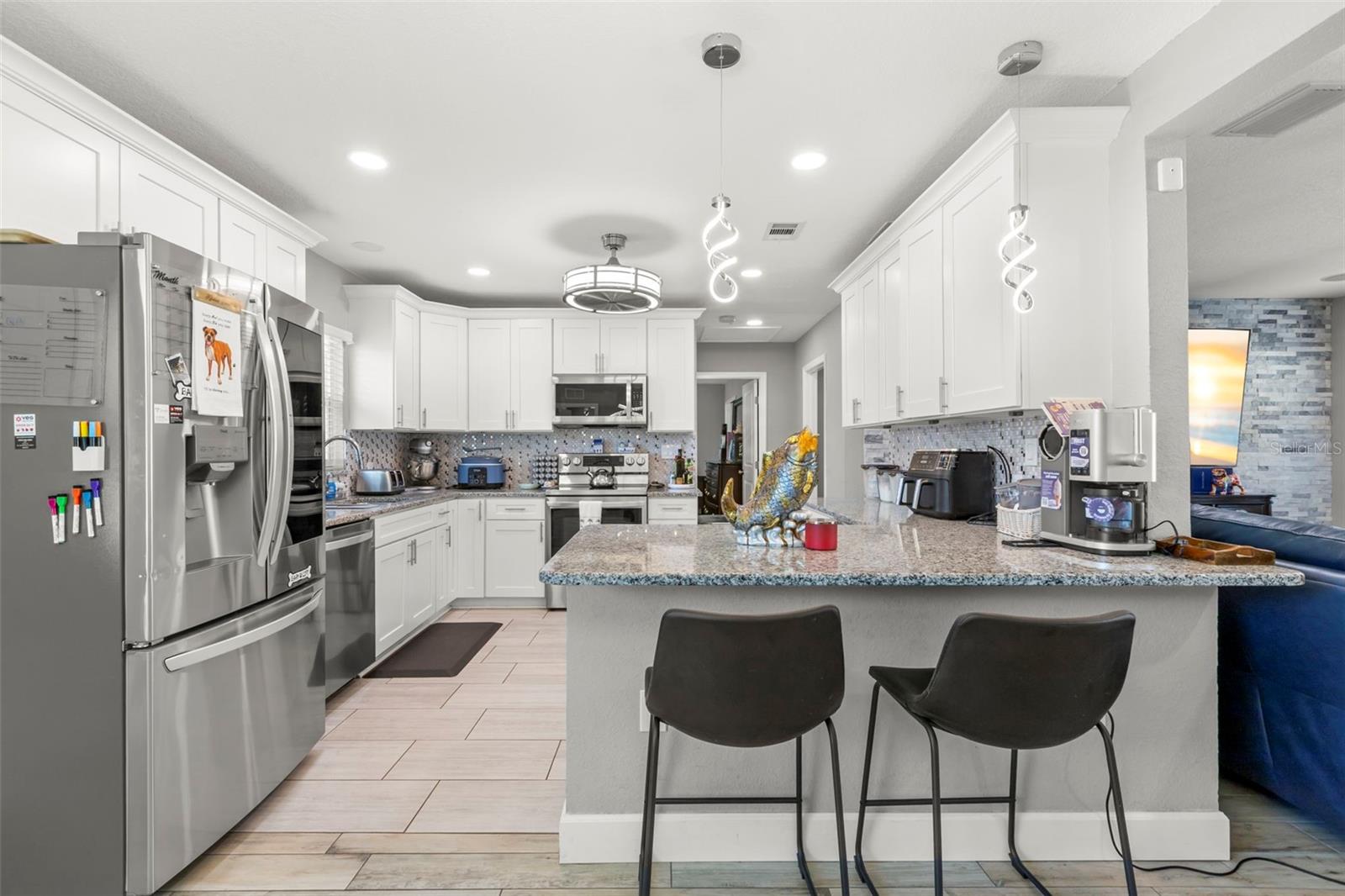 1000 59th, St Petersburg, FL 33705