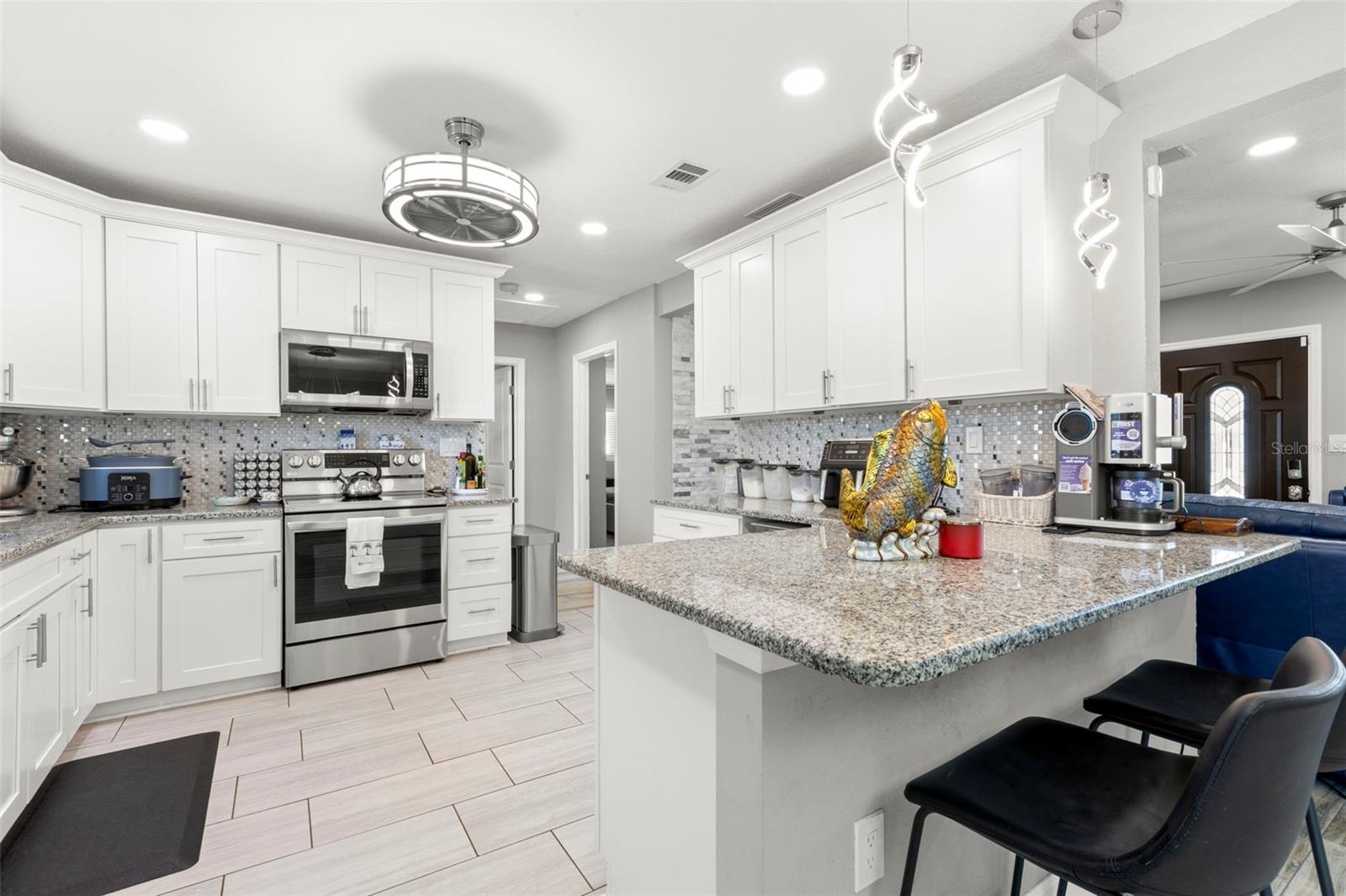 1000 59th, St Petersburg, FL 33705