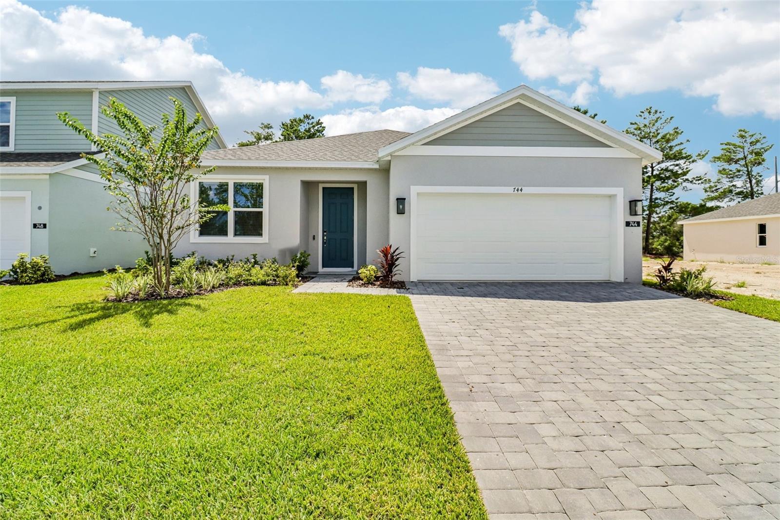 744 Farfields, Deland, FL 32724