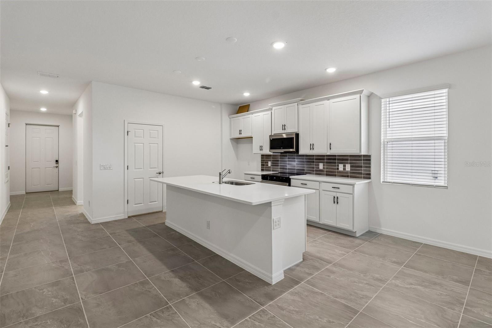744 Farfields, Deland, FL 32724