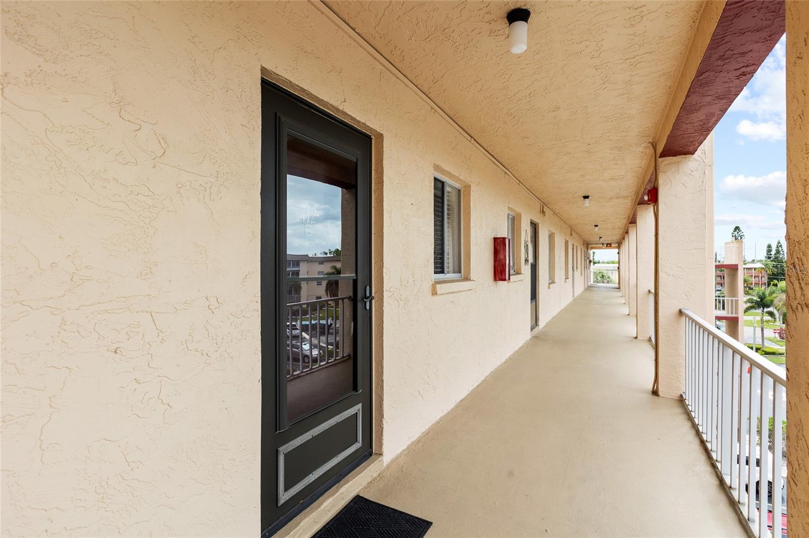 3959 Lake Bayshore Unit F 412, Bradenton, FL 34205