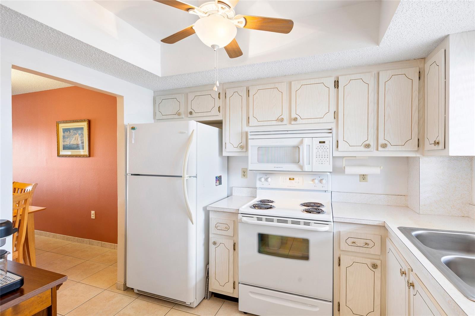 3959 Lake Bayshore Unit F 412, Bradenton, FL 34205