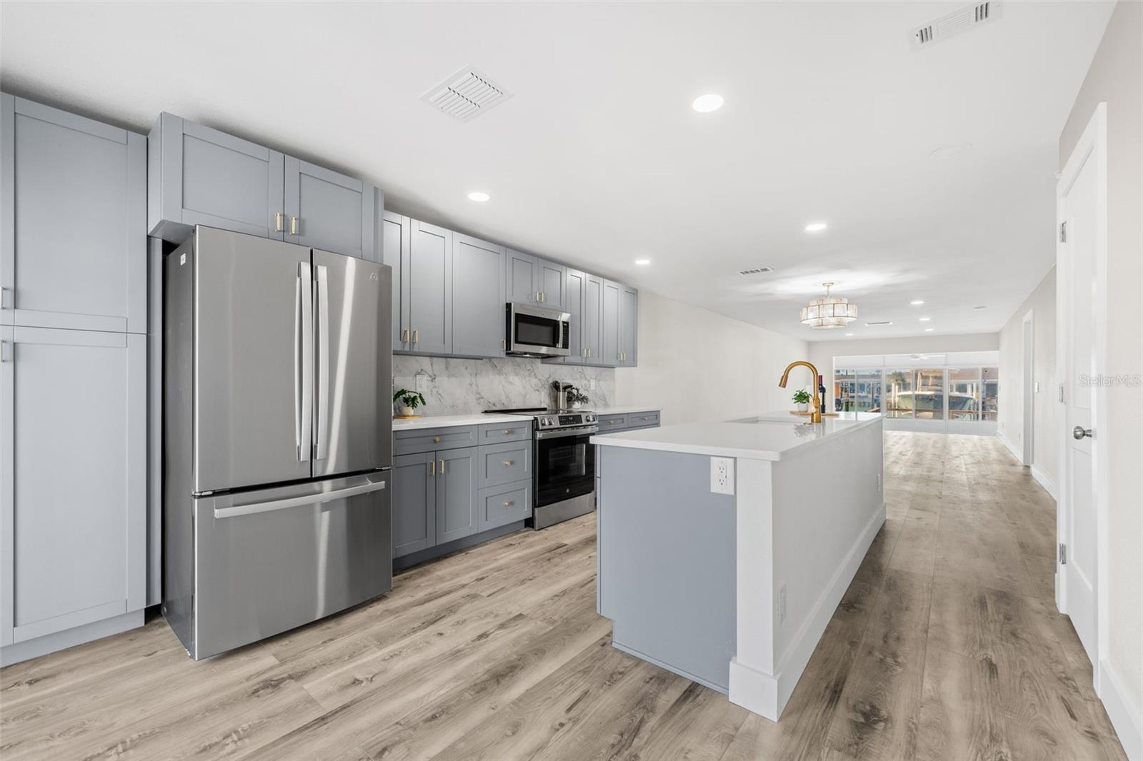 651 Boca Ciega Point, St Petersburg, FL 33708