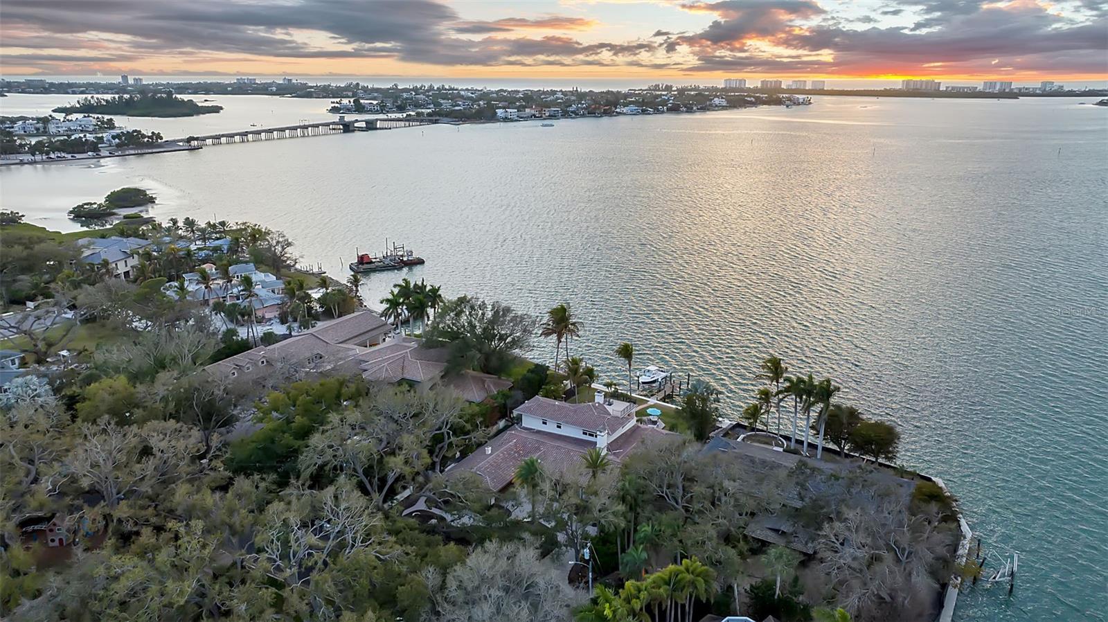 1504 Lodge, Sarasota, FL 34239