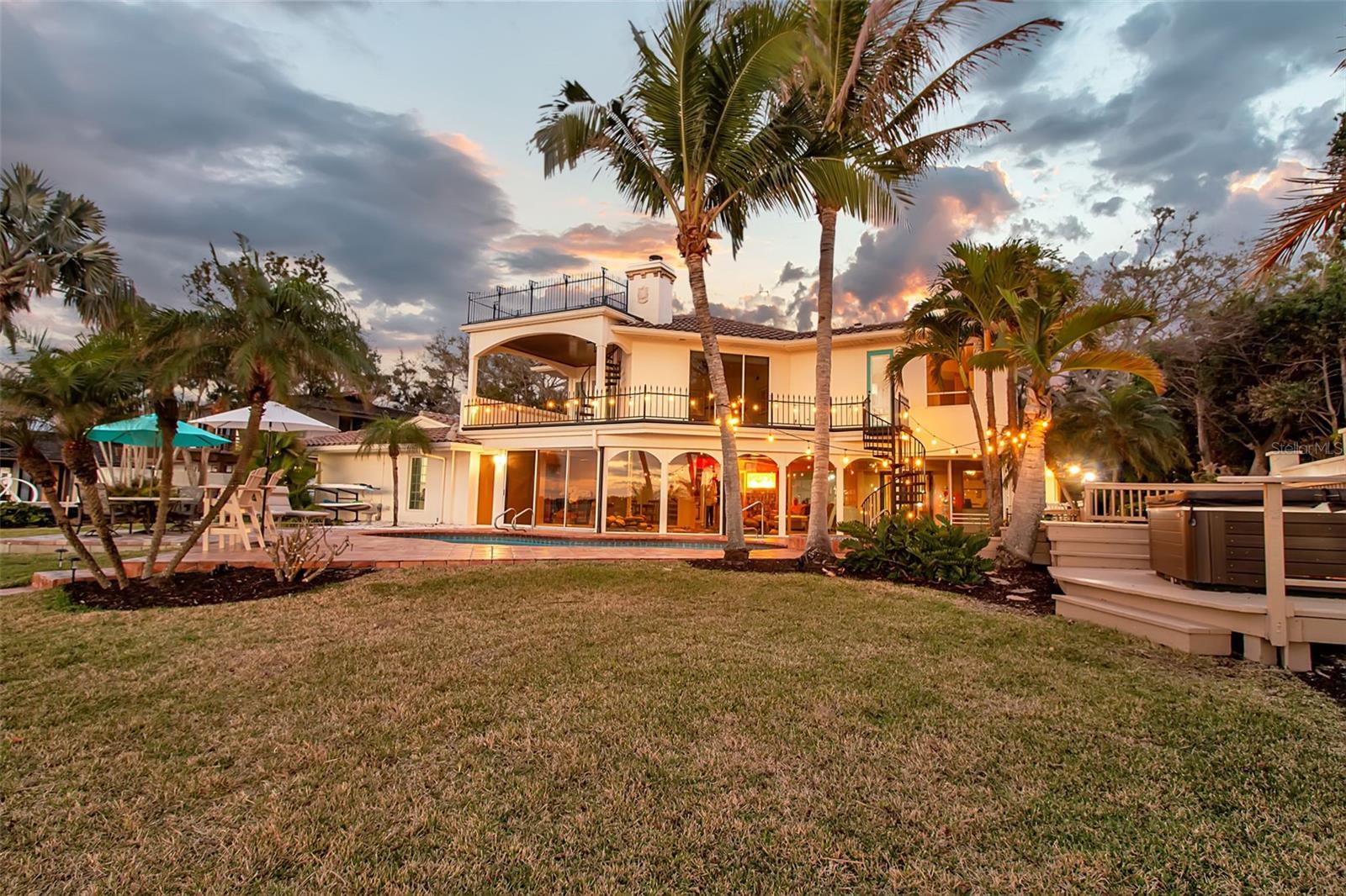 1504 Lodge, Sarasota, FL 34239