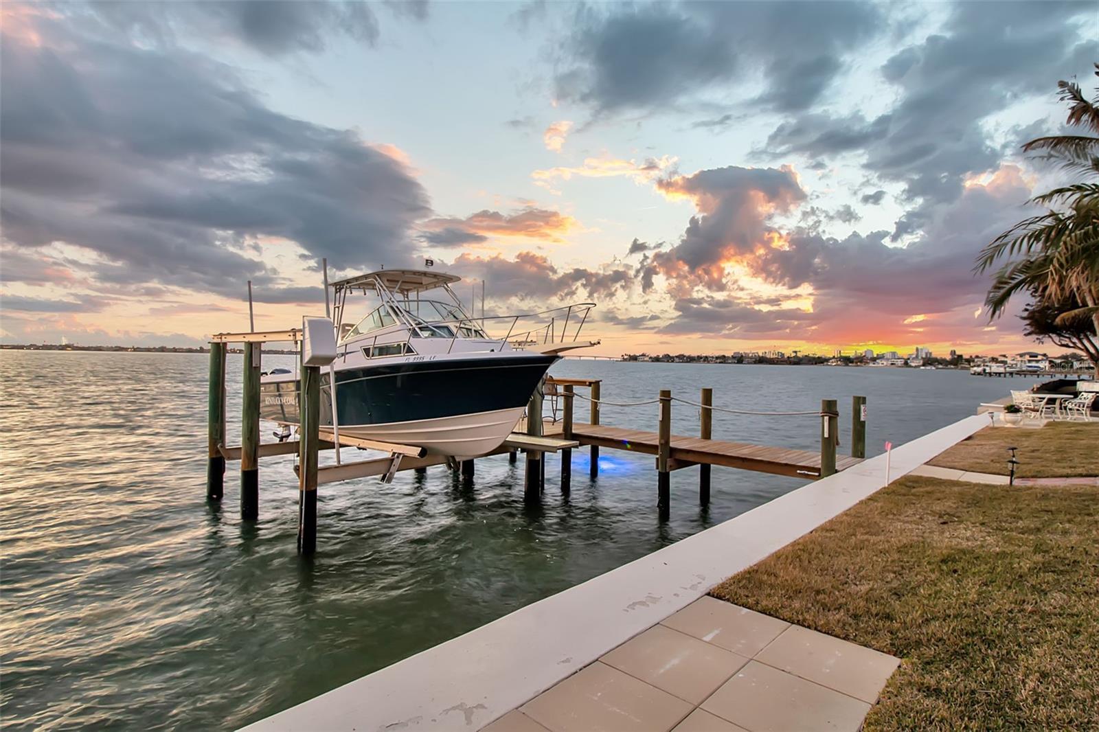 1504 Lodge, Sarasota, FL 34239