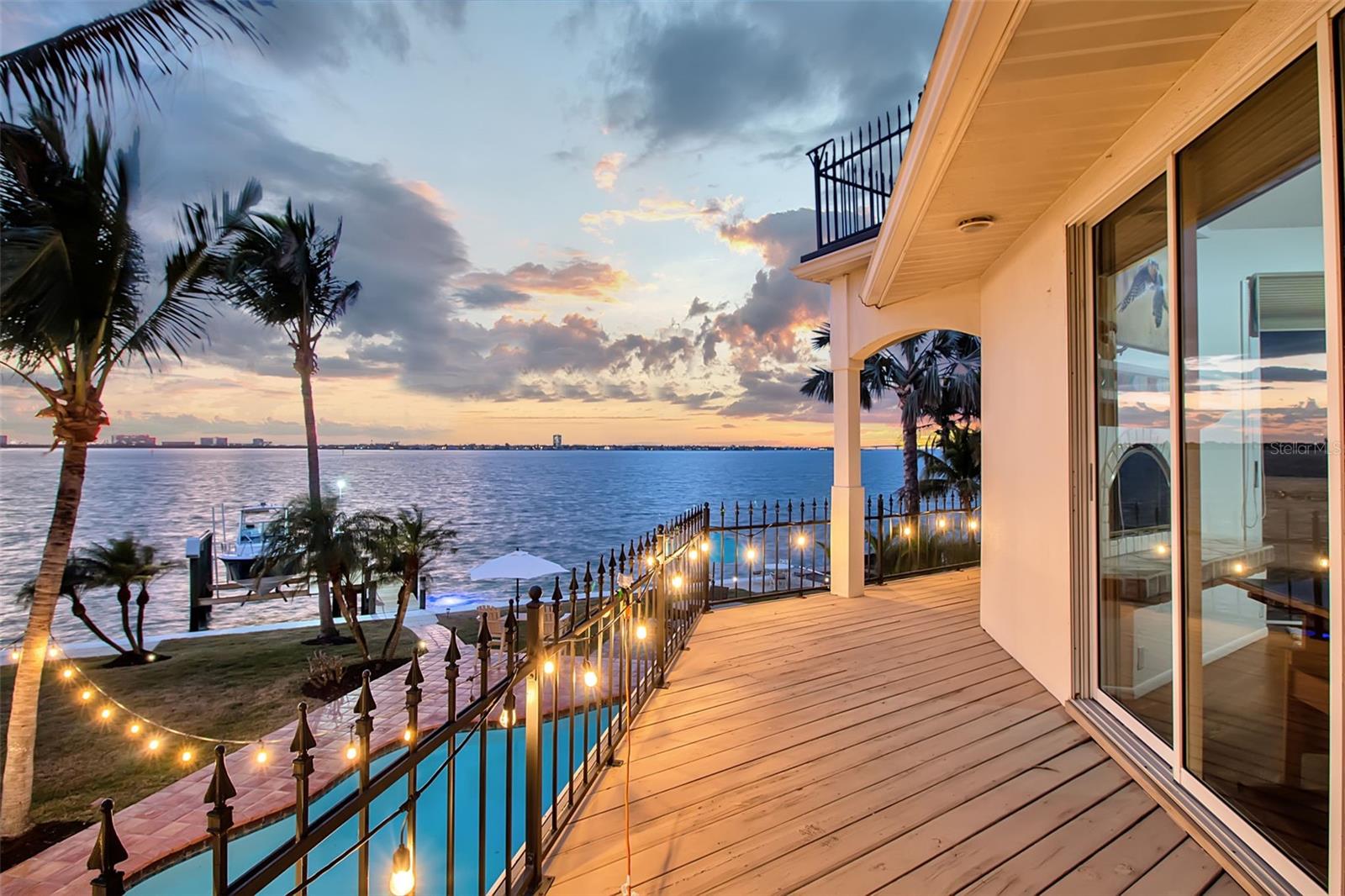 1504 Lodge, Sarasota, FL 34239