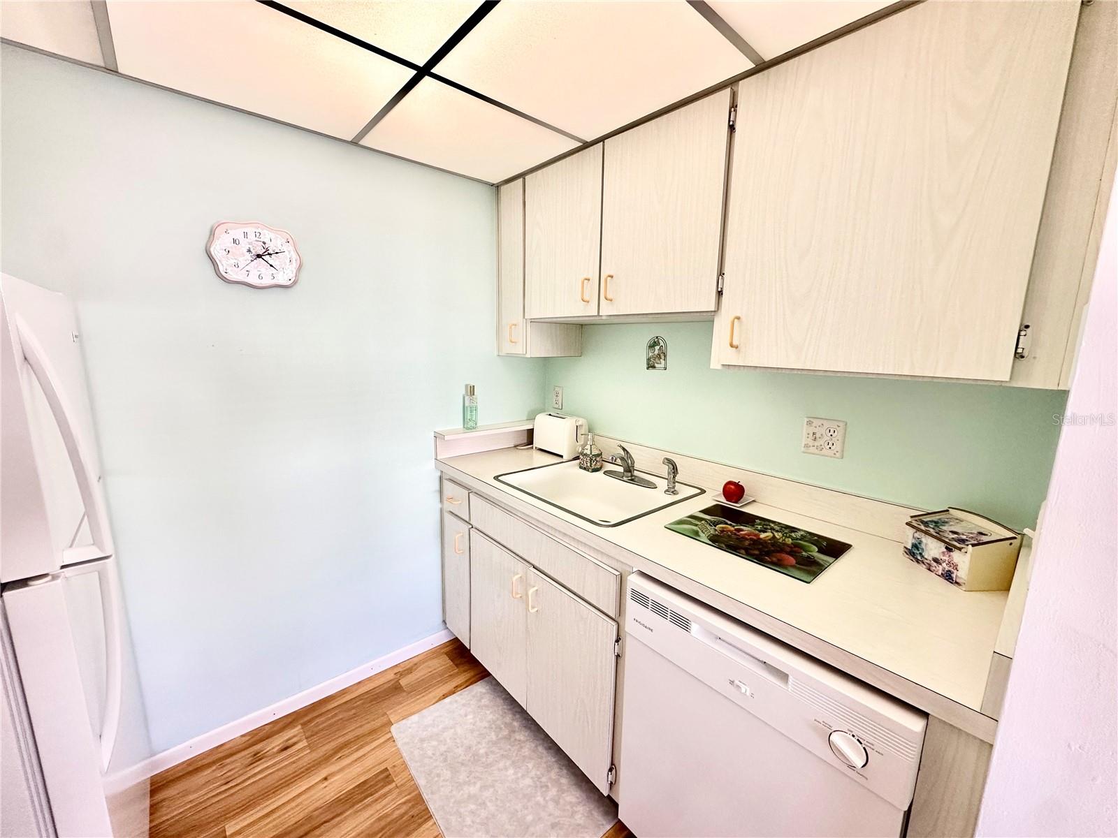 2476 Enterprise Unit 6, Clearwater, FL 33763