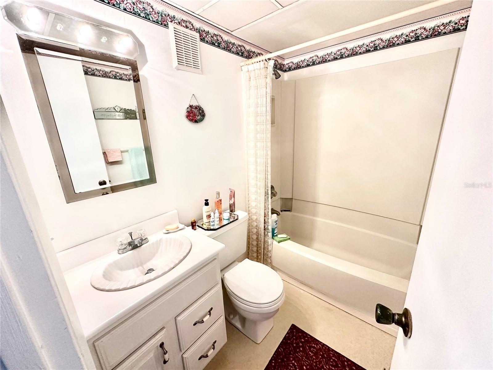 2476 Enterprise Unit 6, Clearwater, FL 33763