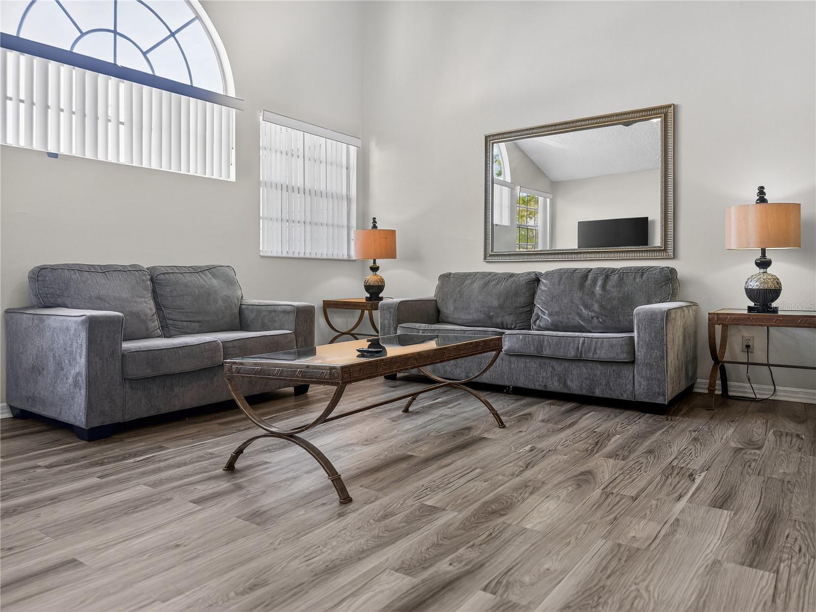 5005 Laguna Bay Unit 22, Kissimmee, FL 34746