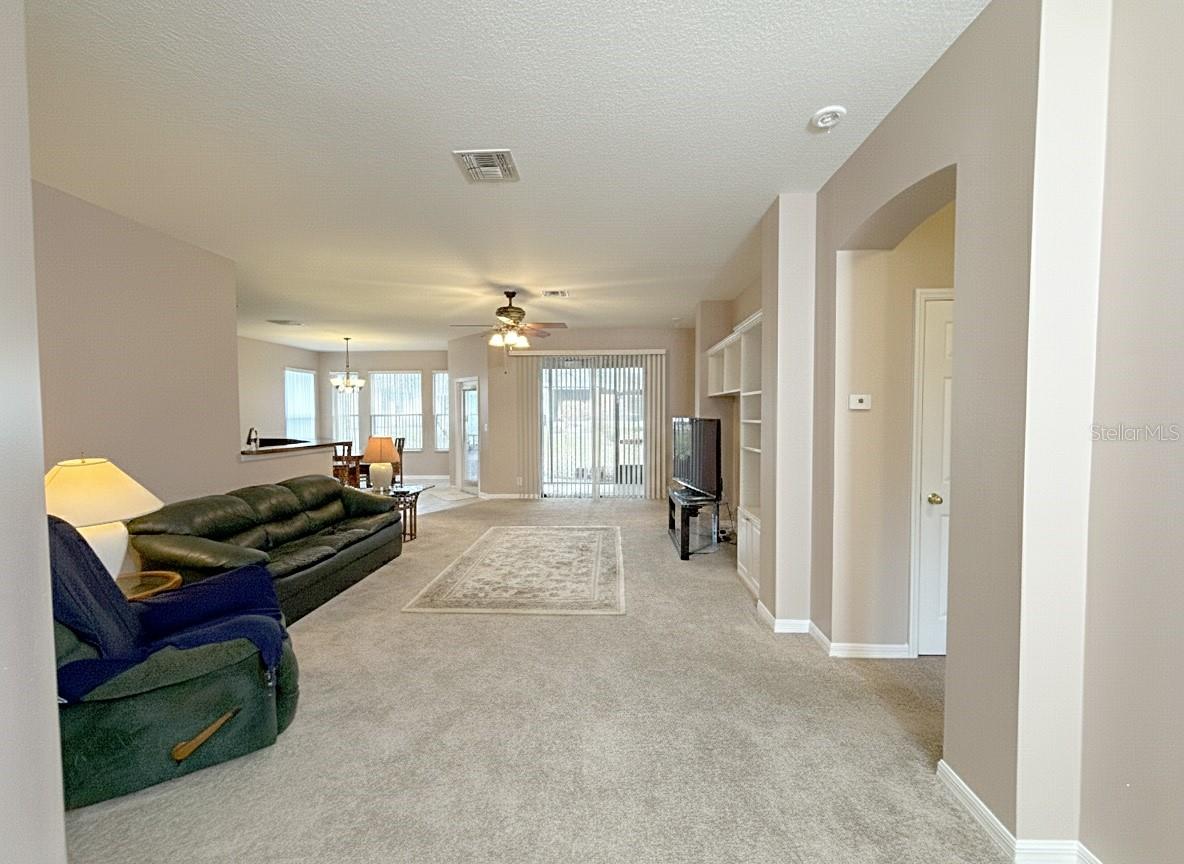 109 Avenham, Deland, FL 32724