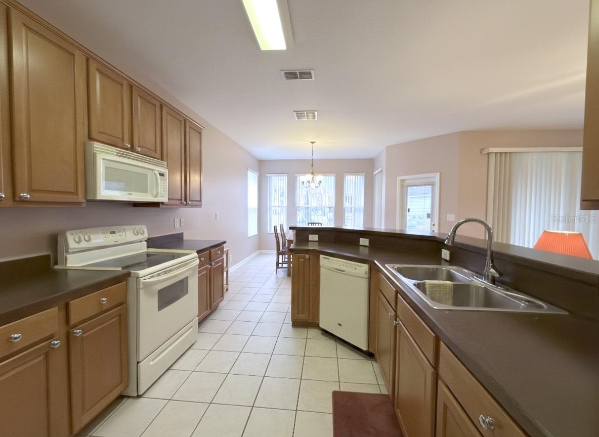 109 Avenham, Deland, FL 32724