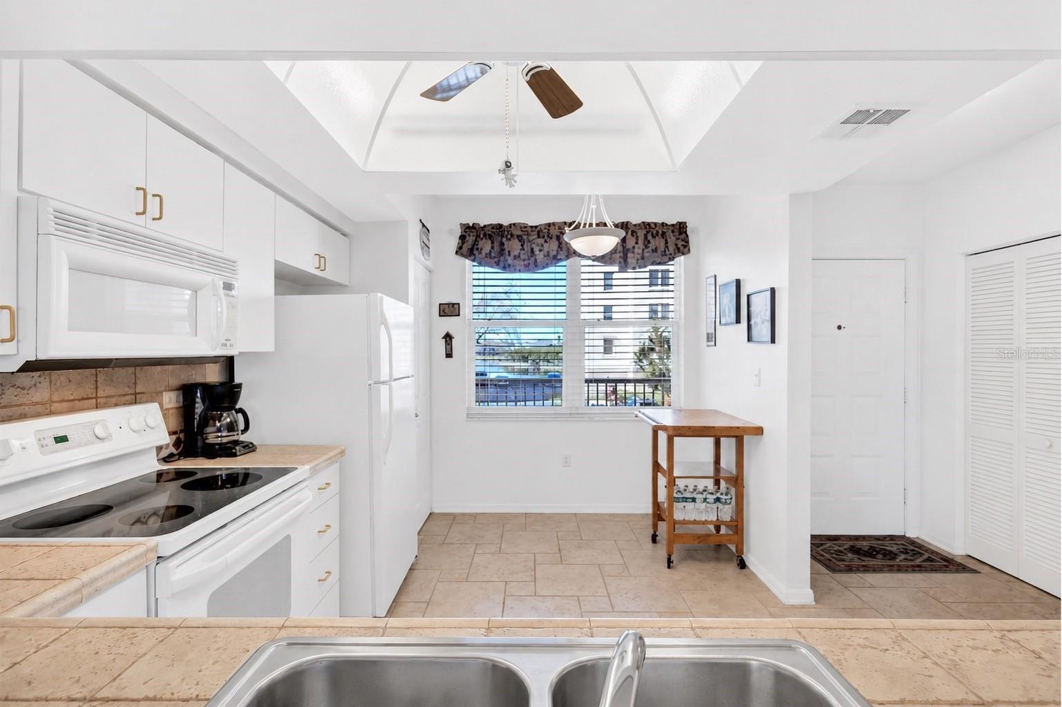 6475 Shoreline Unit 5102, St Petersburg, FL 33708