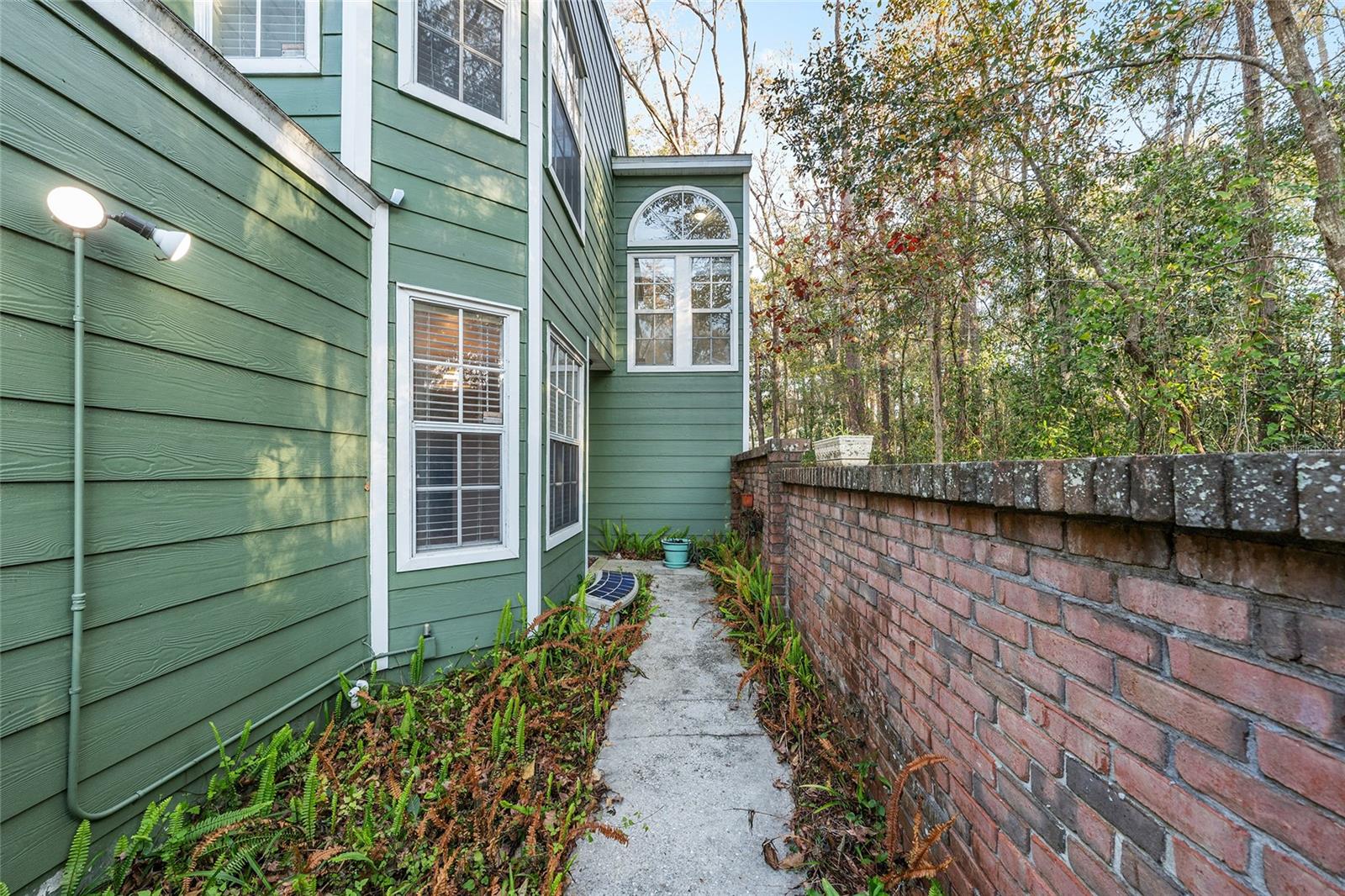 345 48th Unit K, Gainesville, FL 32607