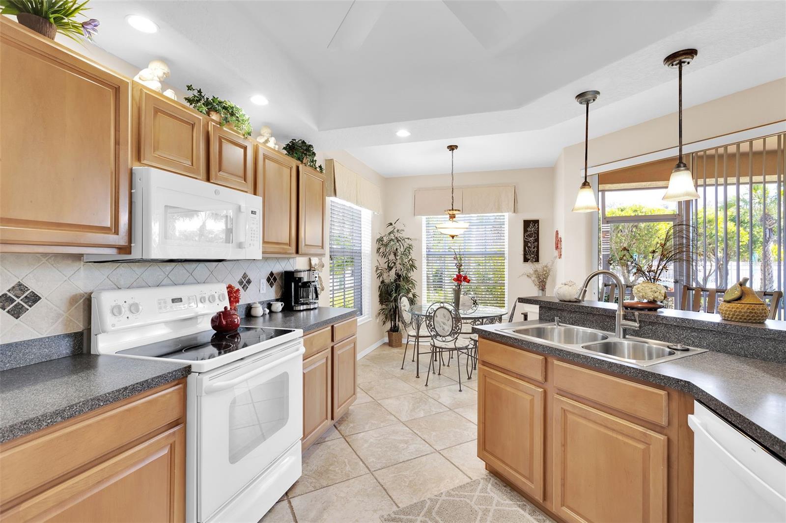 4533 Cinnamon Unit 2707, Sarasota, FL 34238