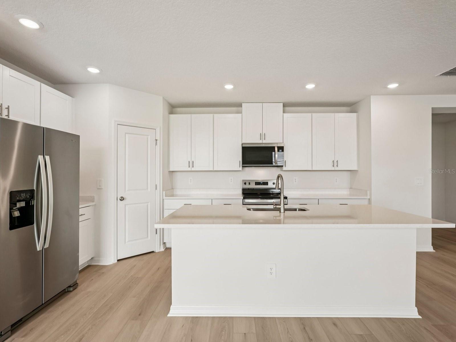 10432 Abundance Grove, Parrish, FL 34219